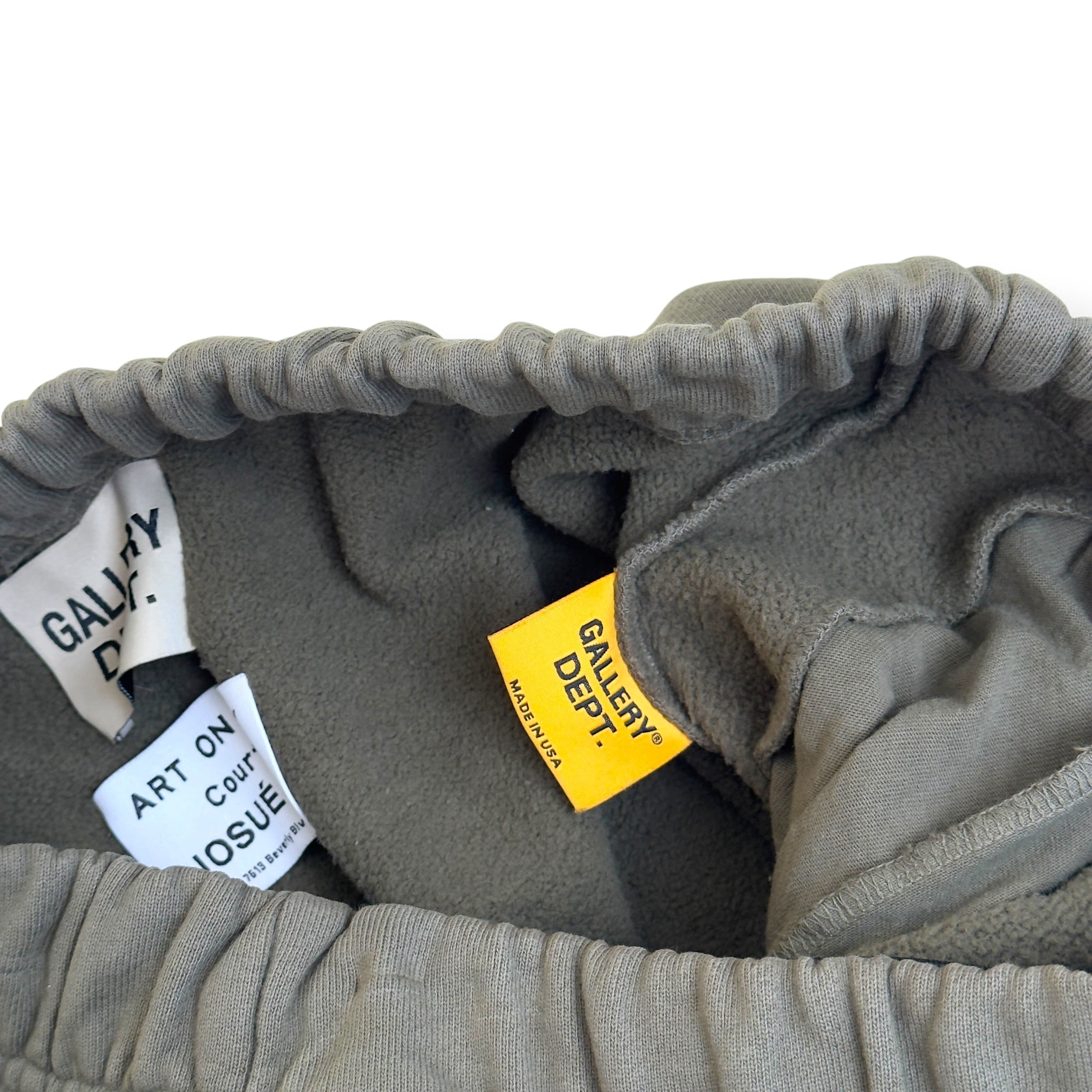 GALLERY DEPT. TEAM TRACK PANTS OLIVE M