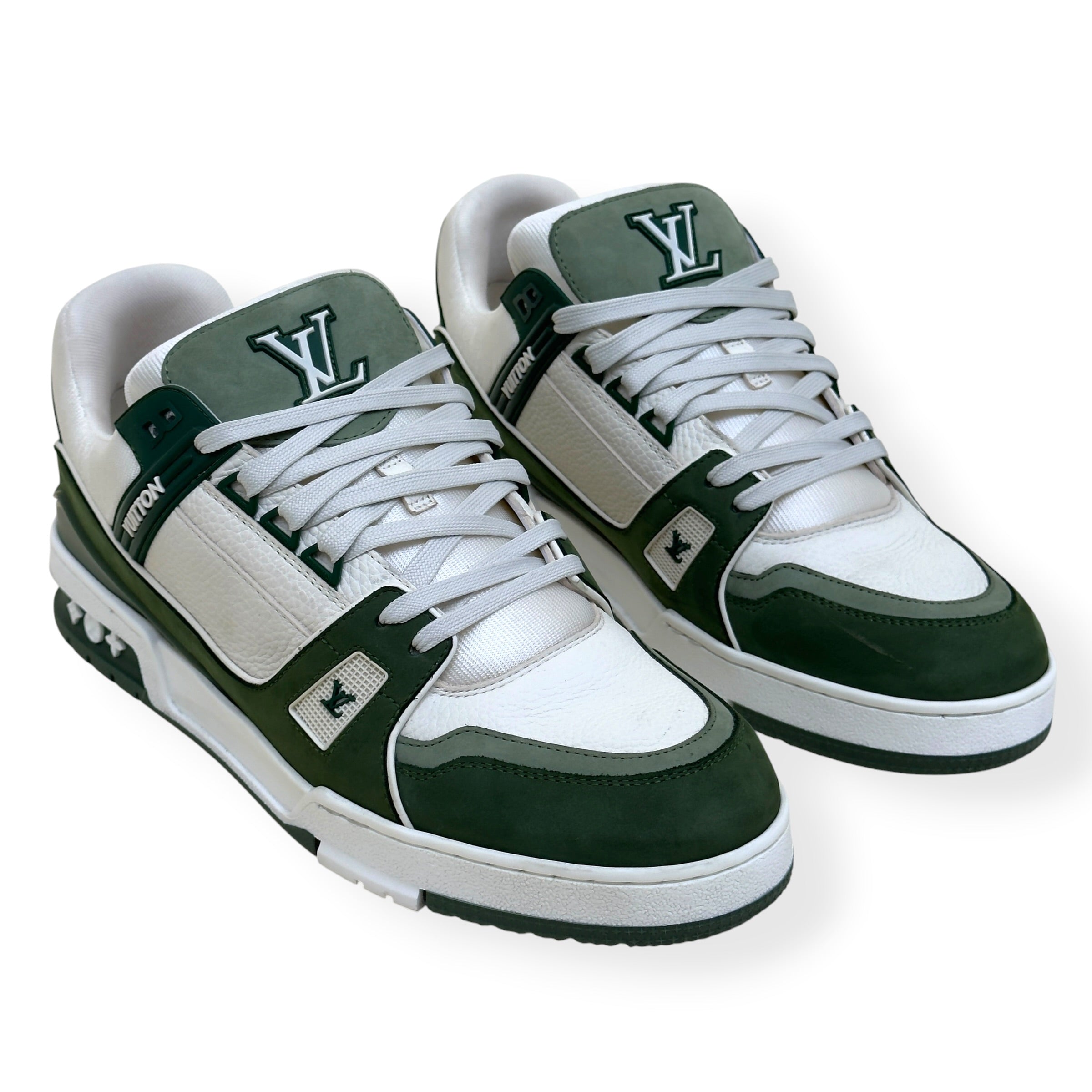 LOUIS VUITTON LEATHER LV TRAINER SNEAKER GREEN / WHITE UK10