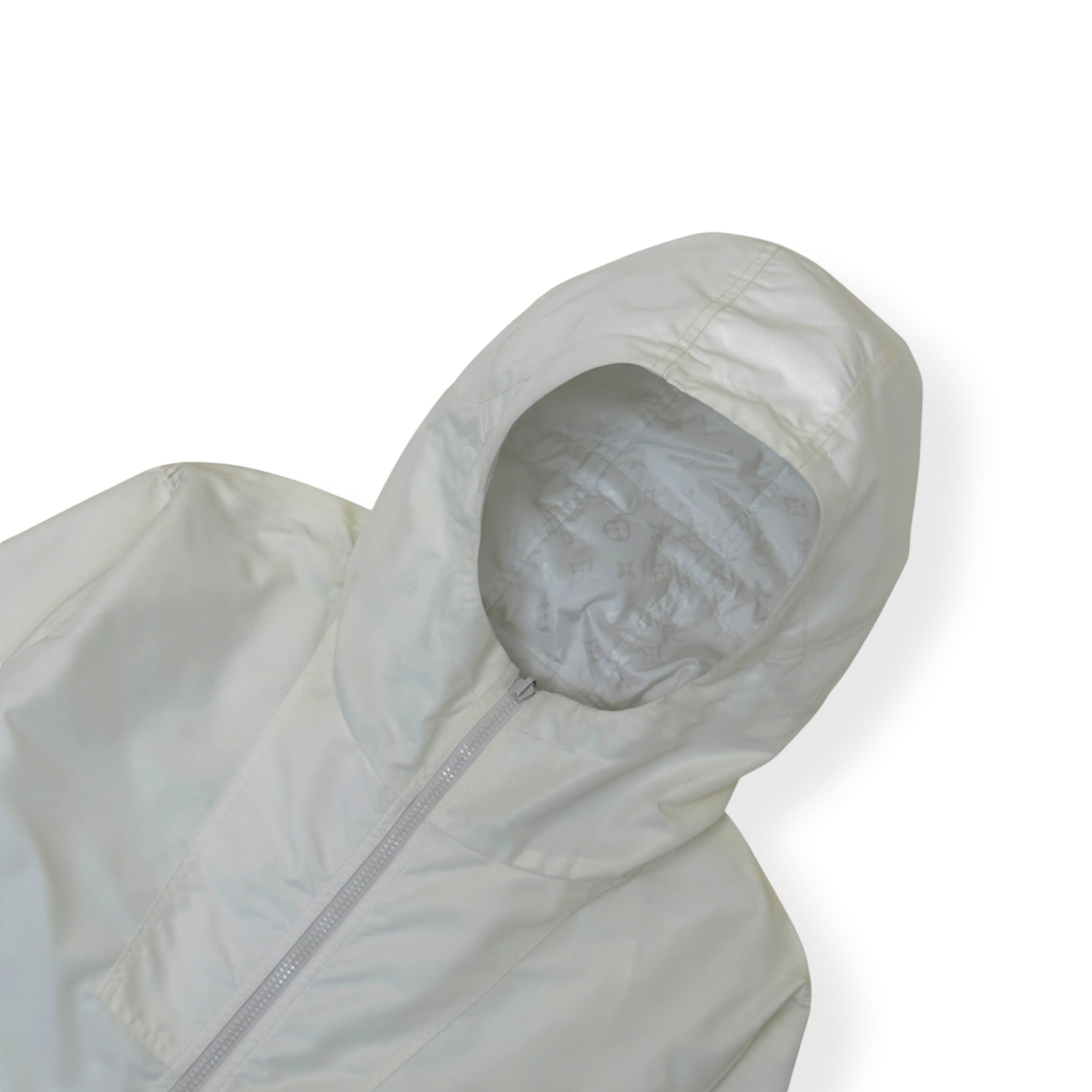 LOUIS VUITTON LVSE CABLES EDITION MONOGRAM REVERSIBLE WINDBREAKER WHITE 52 / L