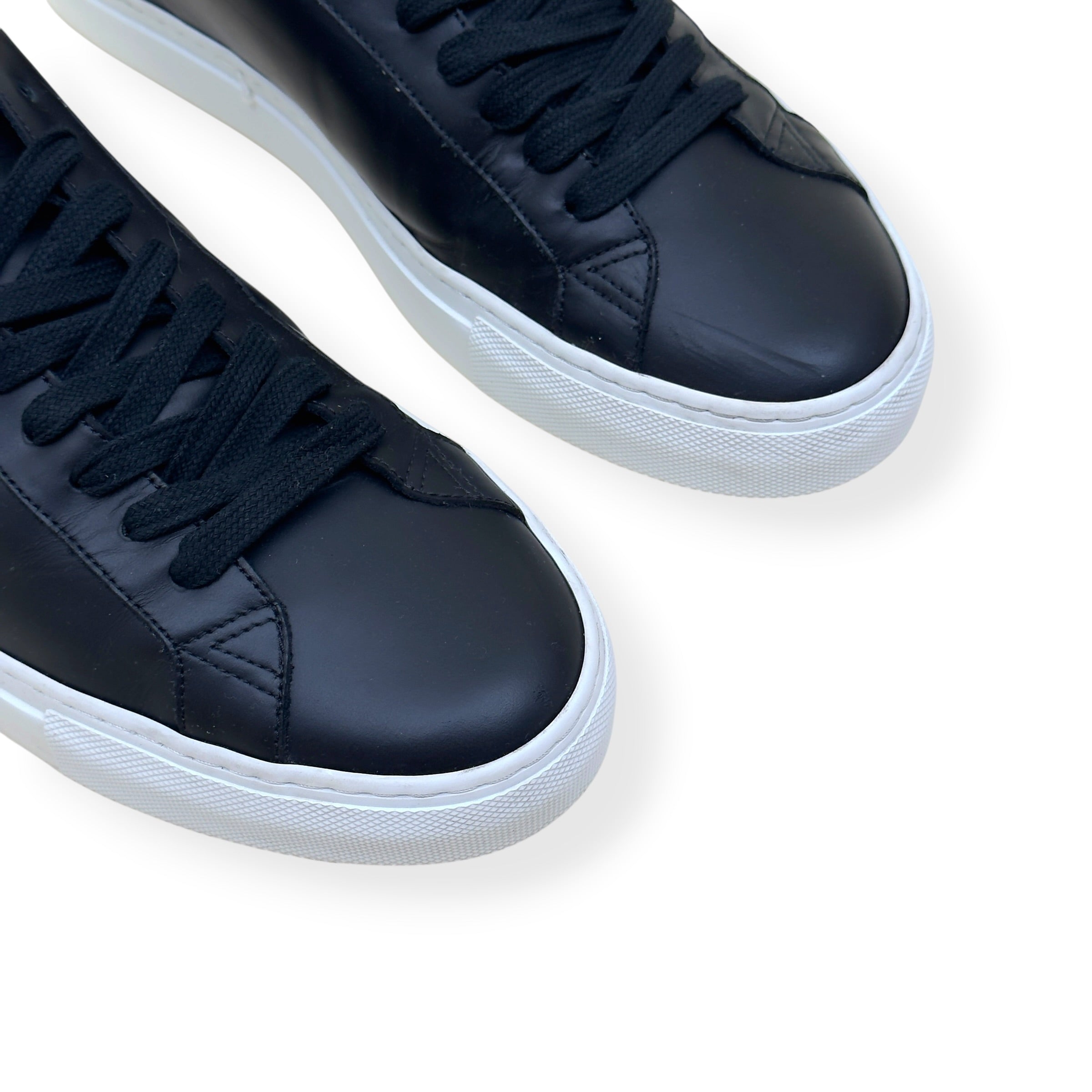 GIVENCHY URBAN STREET LEATHER SNEAKER BLACK 42 / UK8