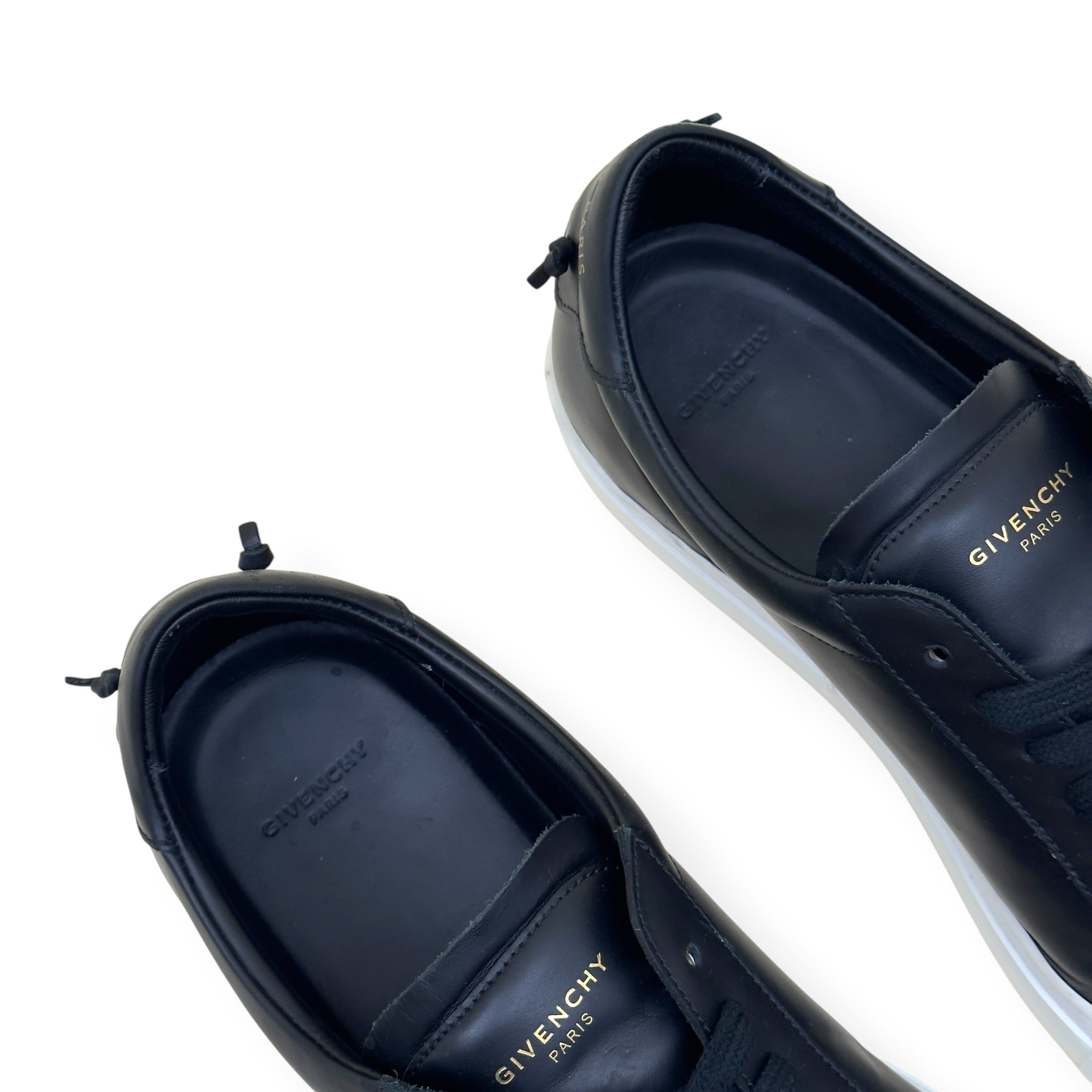 GIVENCHY URBAN STREET LEATHER SNEAKER BLACK 42 / UK8