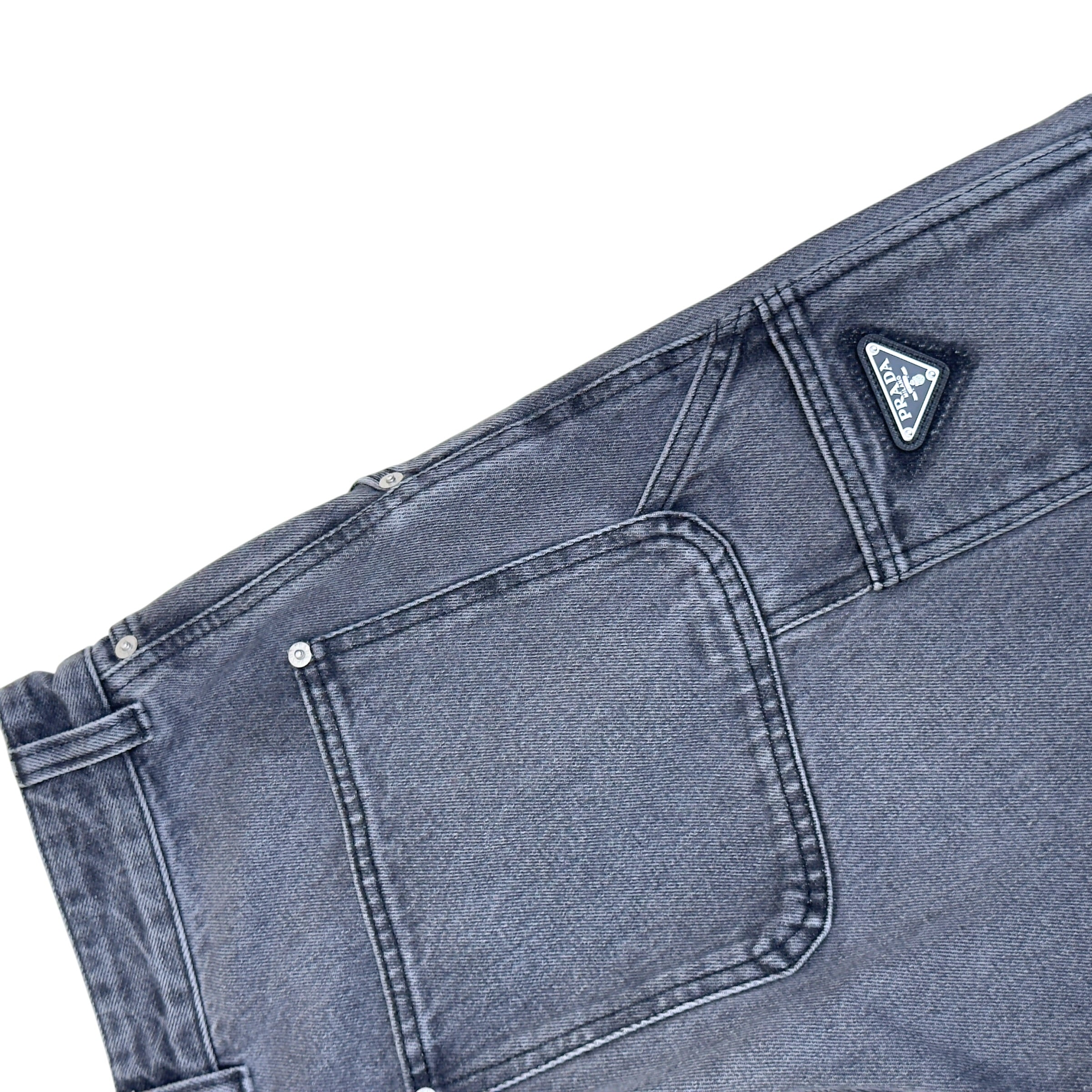 PRADA TRIANGLE LOGO WIDE LEG JEANS GREY 48 / M