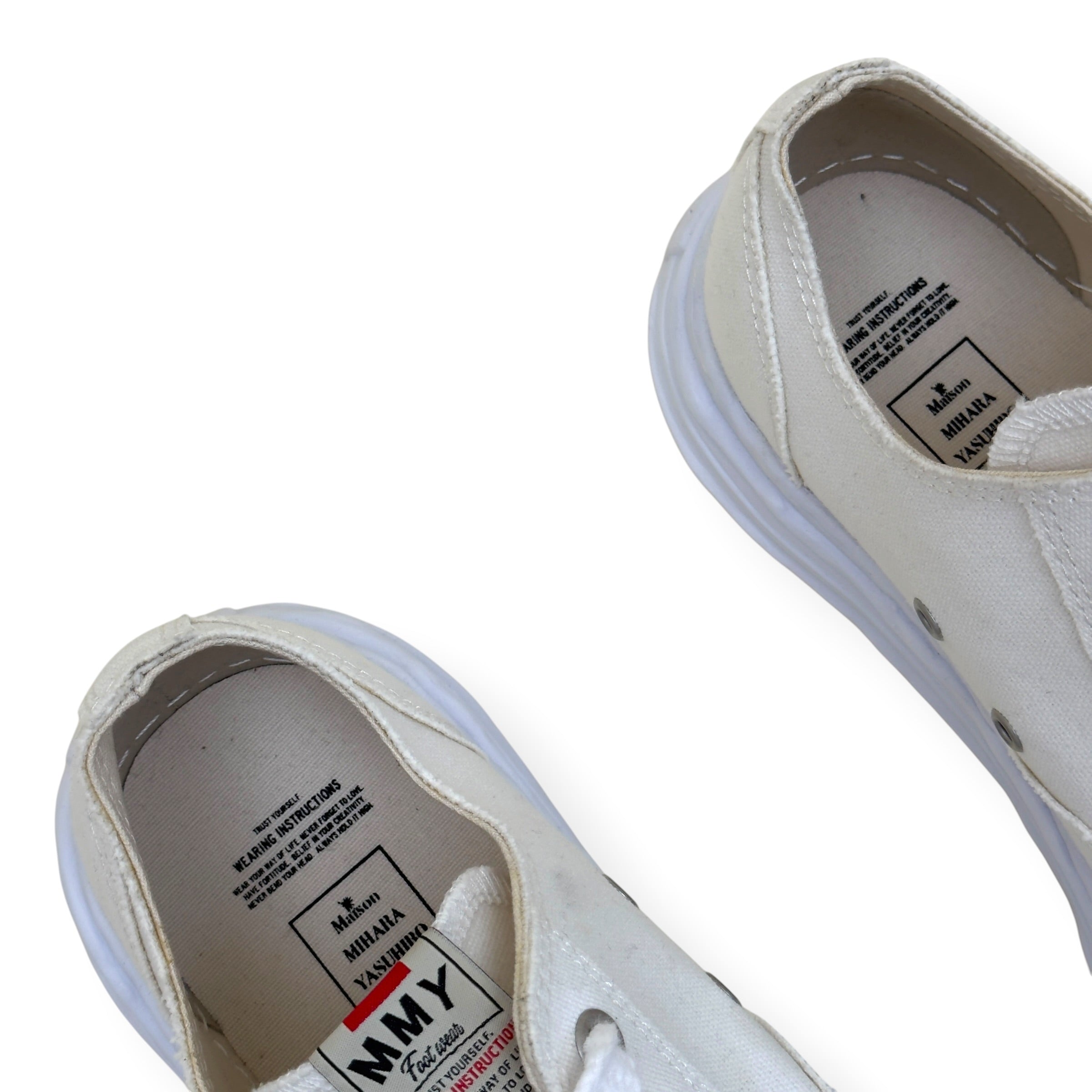 MAISON MIHARA YASUHIRO PETERSON LOW-TOP SNEAKER WHITE 45 / UK11