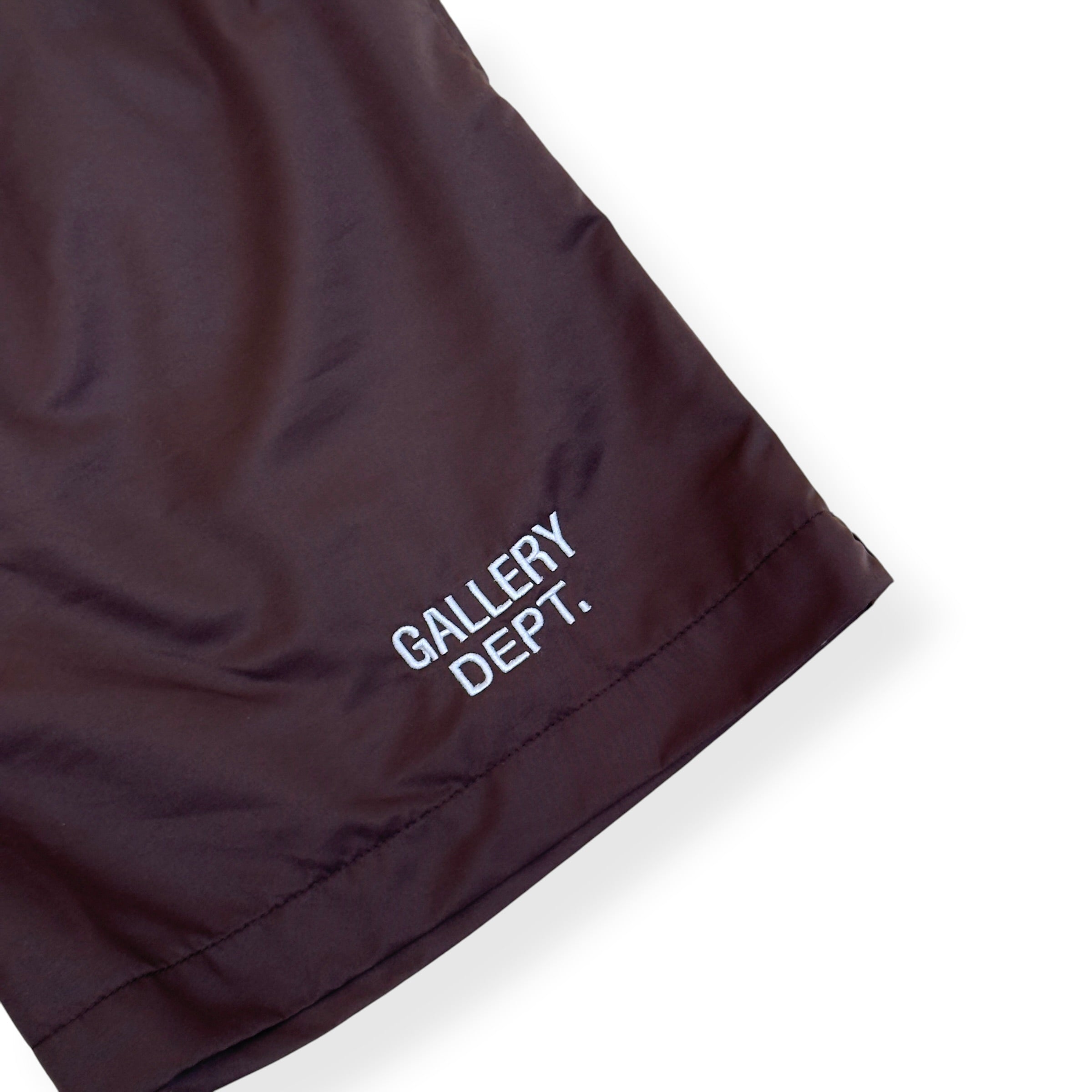 GALLERY DEPT ART ON DISPLAY NYLON SHORTS BROWN M