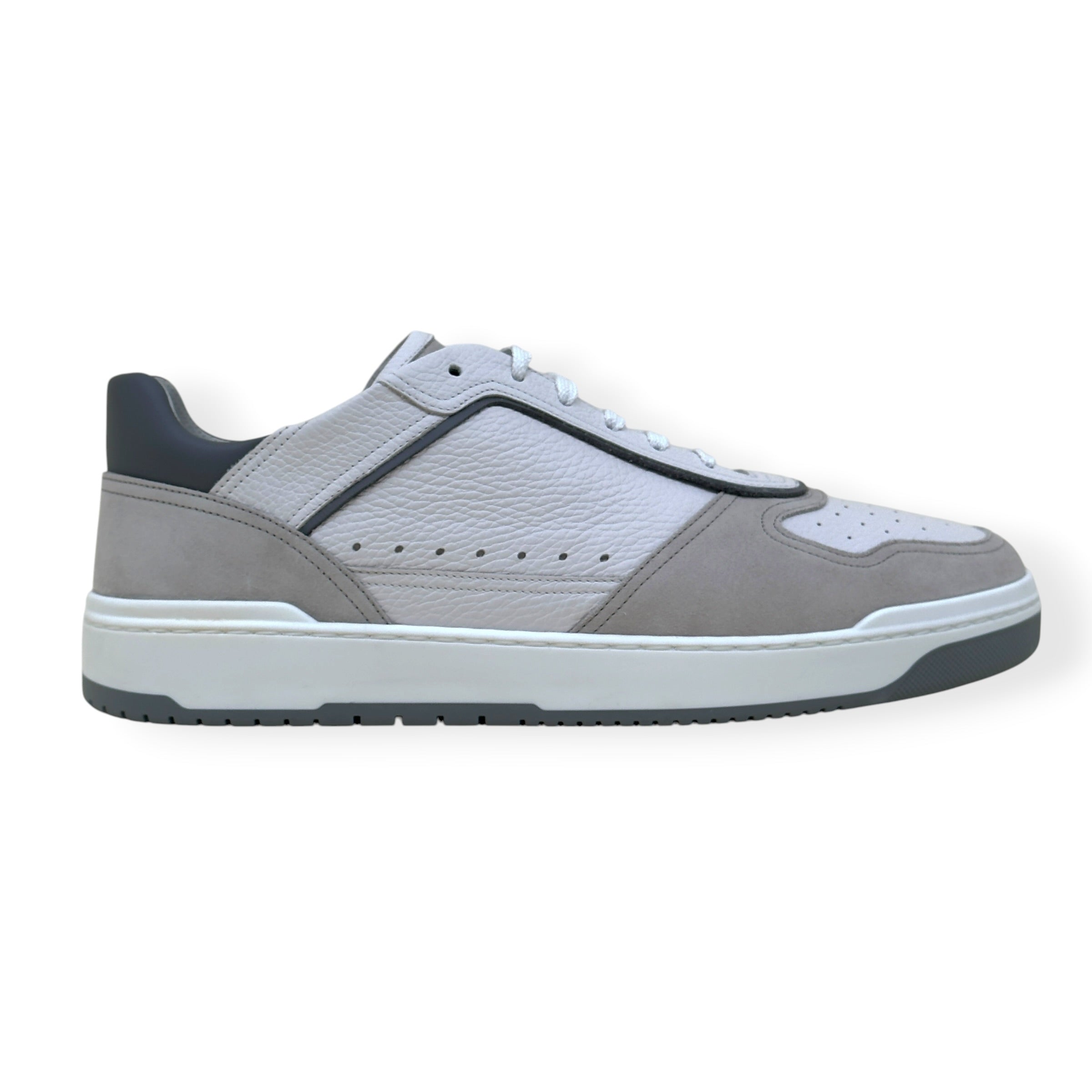BRUNELLO CUCINELLI LOGO-PATCH LEATHER SNEAKER GREY 46 / UK12
