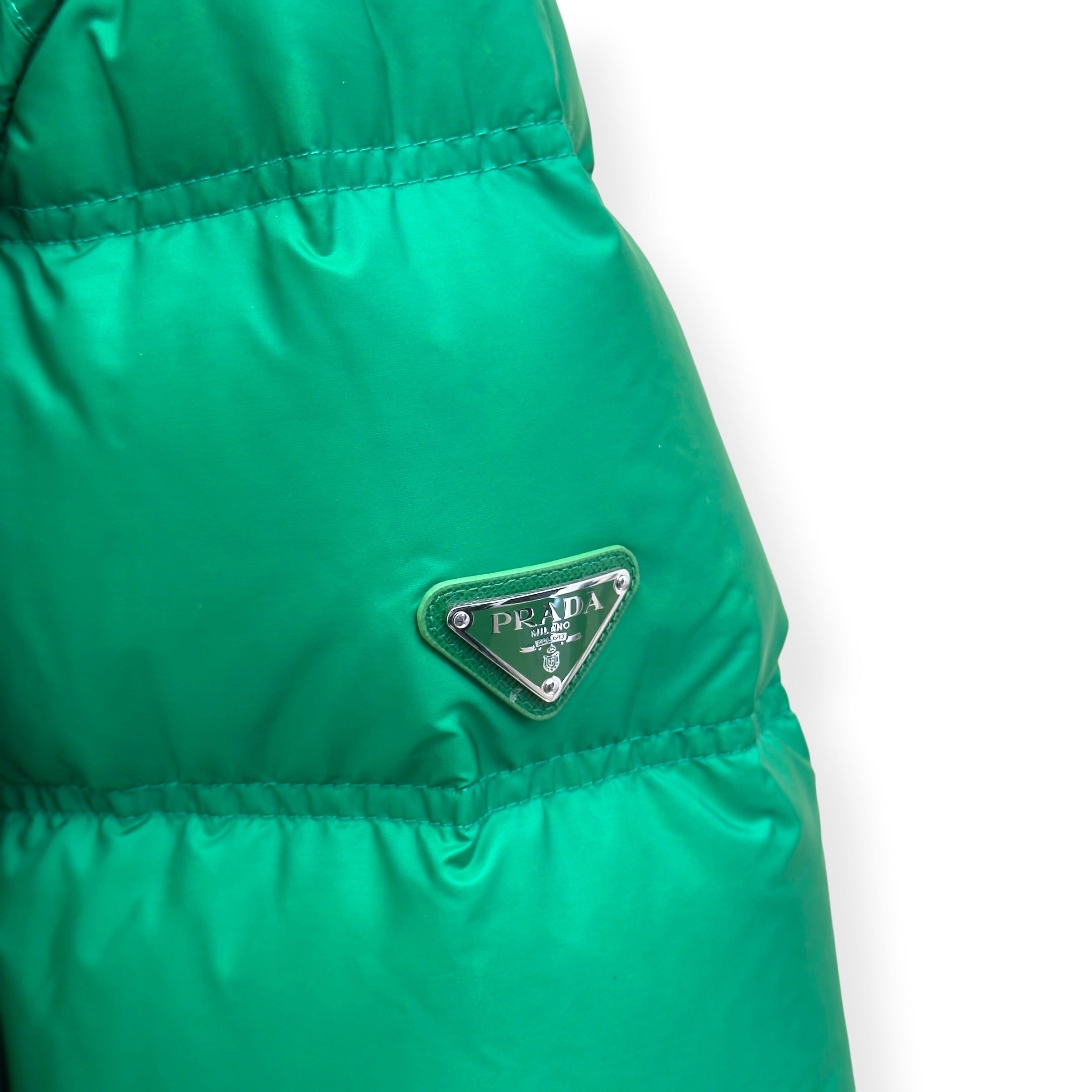 PRADA DOWN HOODED PUFFER JACKET GREEN 56 / XL