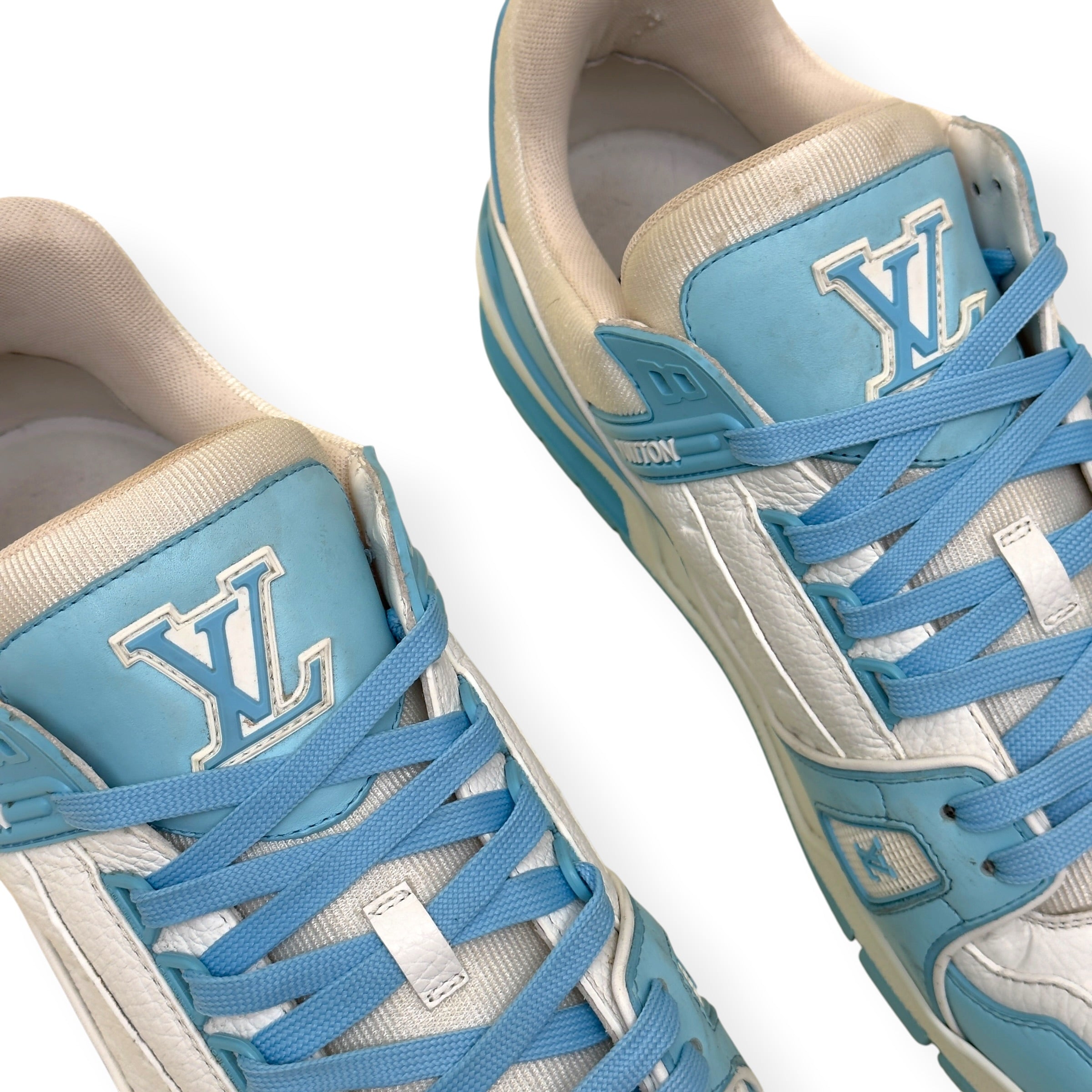 LOUIS VUITTON LEATHER LV TRAINER LIGHT BLUE / WHITE UK11