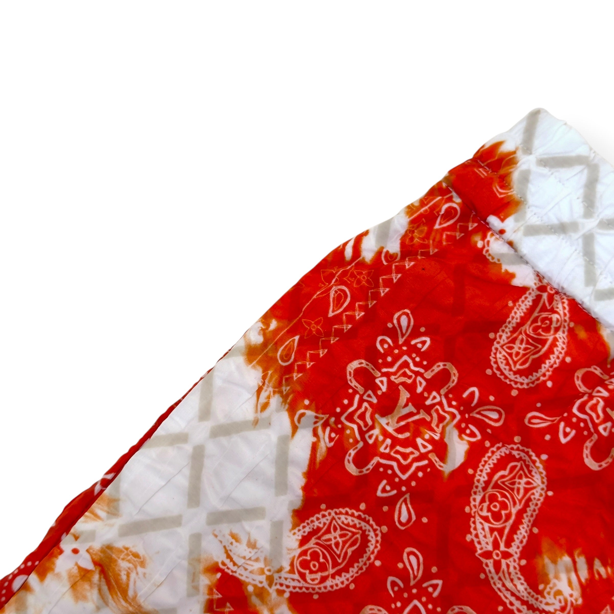 LOUIS VUITTON BANDANA MONOGRAM PRINT SHORTS RED / WHITE M