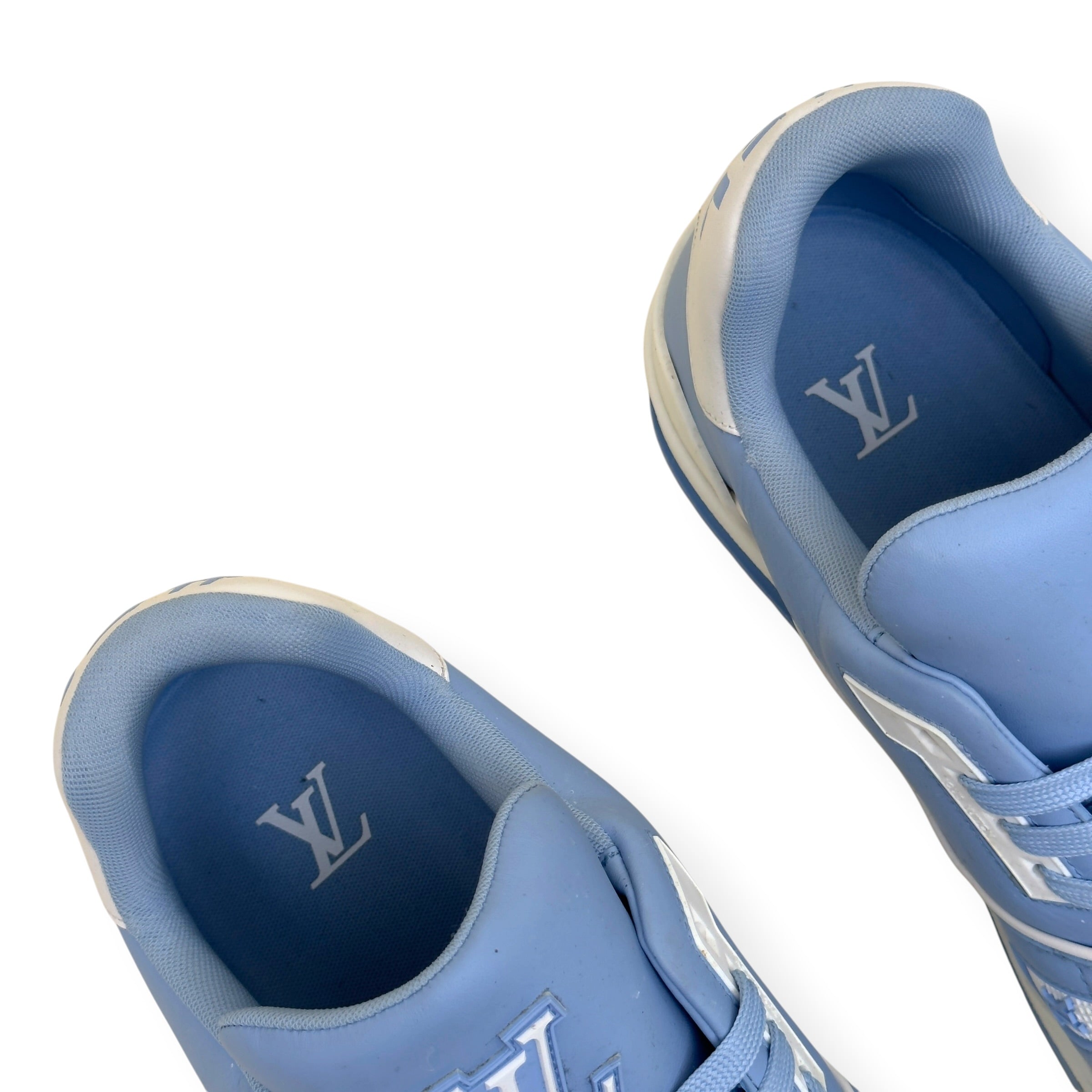 LOUIS VUITTON LV TRAINER SNEAKER BABY BLUE / WHITE UK10