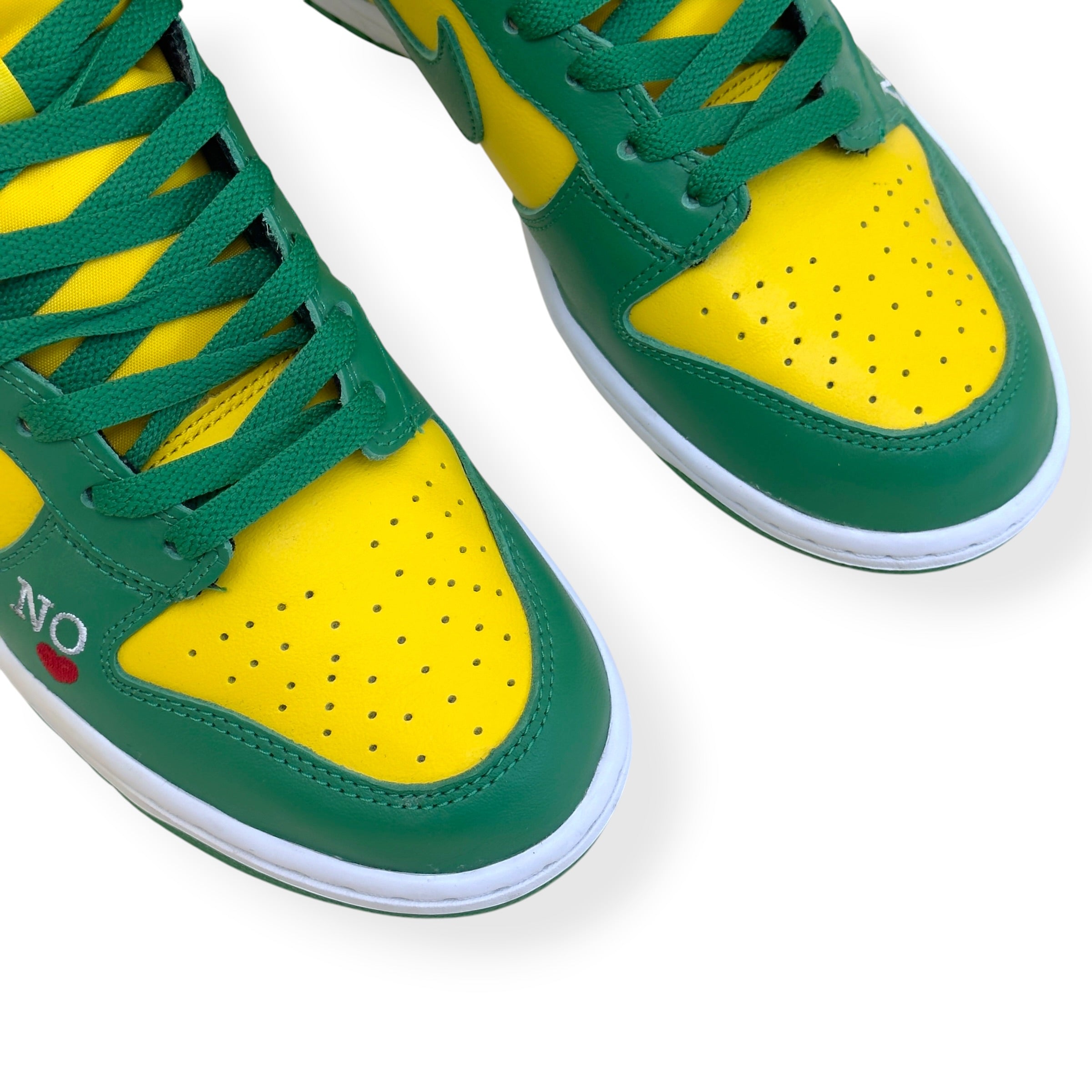 NIKE SUPREME SB DUNK HIGH BY ANY MEANS BRAZIL SNEAKER YELLOW / GREEN UK7