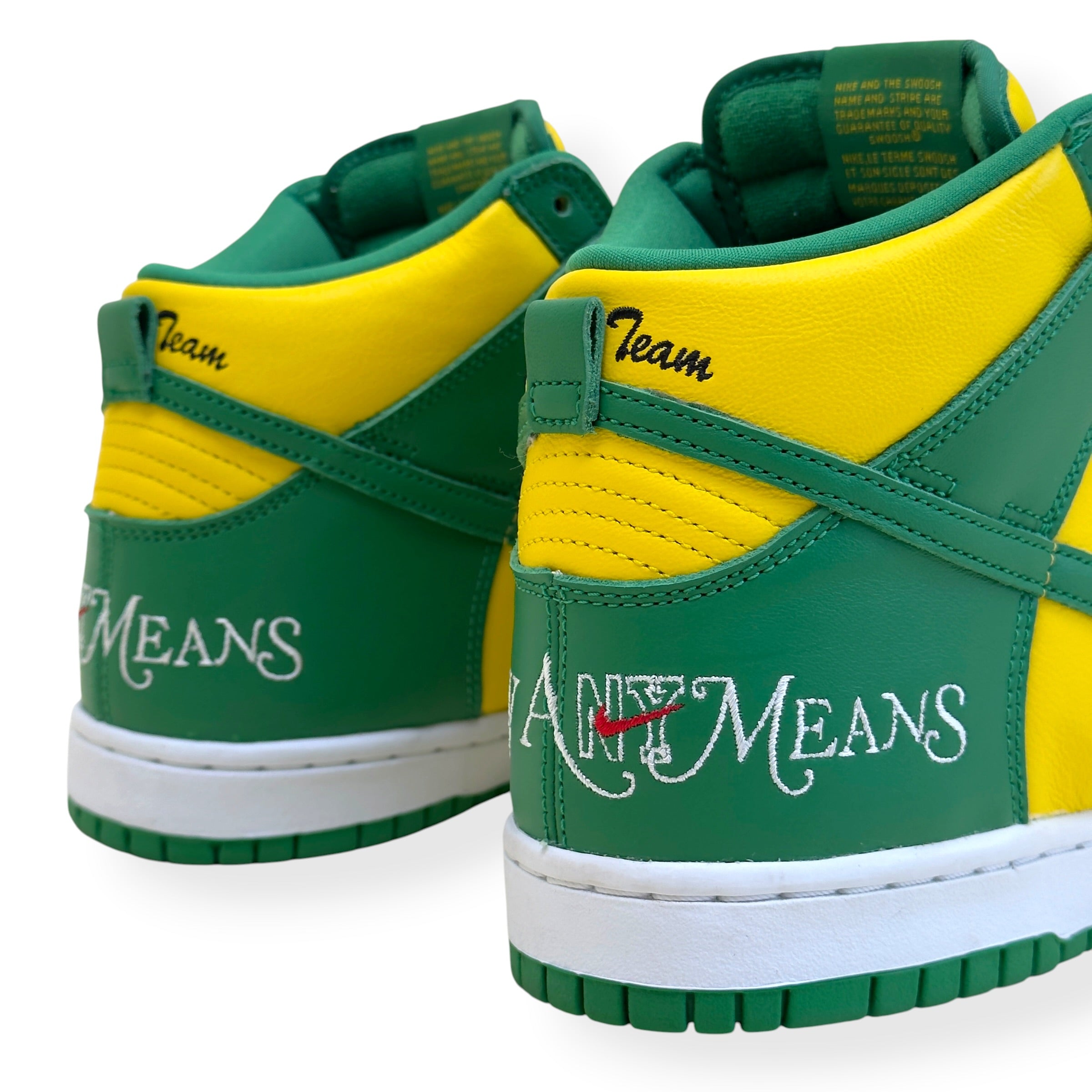 NIKE SUPREME SB DUNK HIGH BY ANY MEANS BRAZIL SNEAKER YELLOW / GREEN UK7