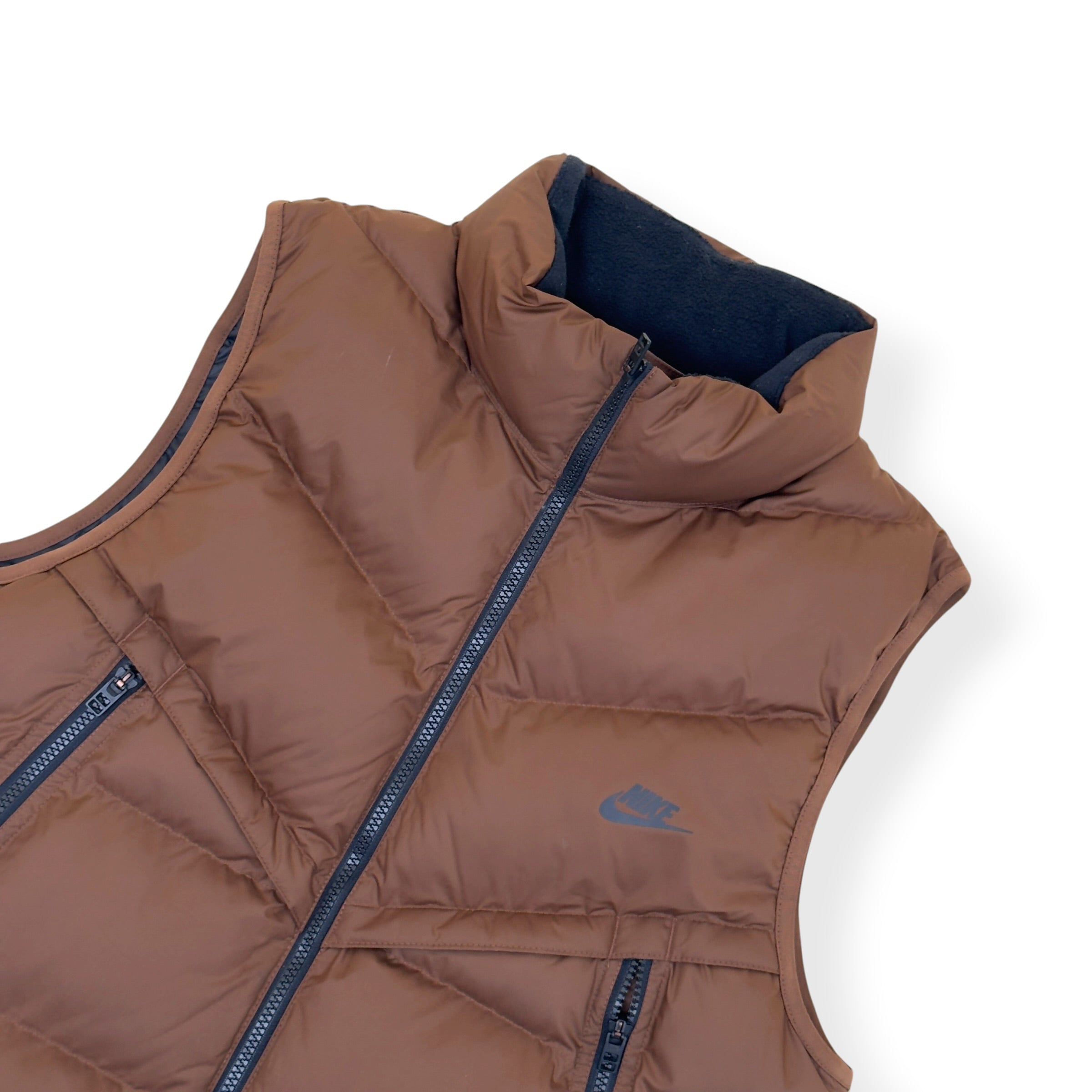 NIKE STORM-FIT WINDRUNNER PUFFER GILET BROWN M
