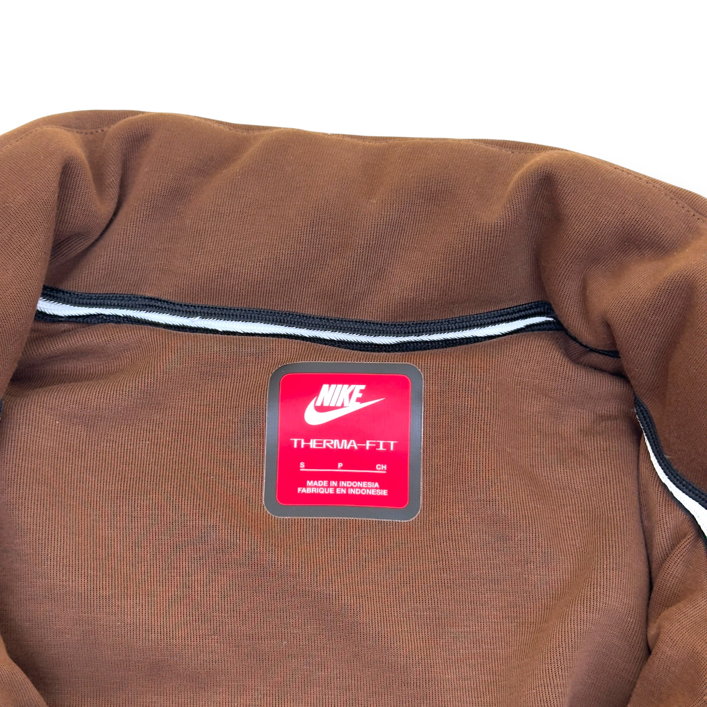 NIKE THERMA-FIT PUFFER JACKET BROWN S