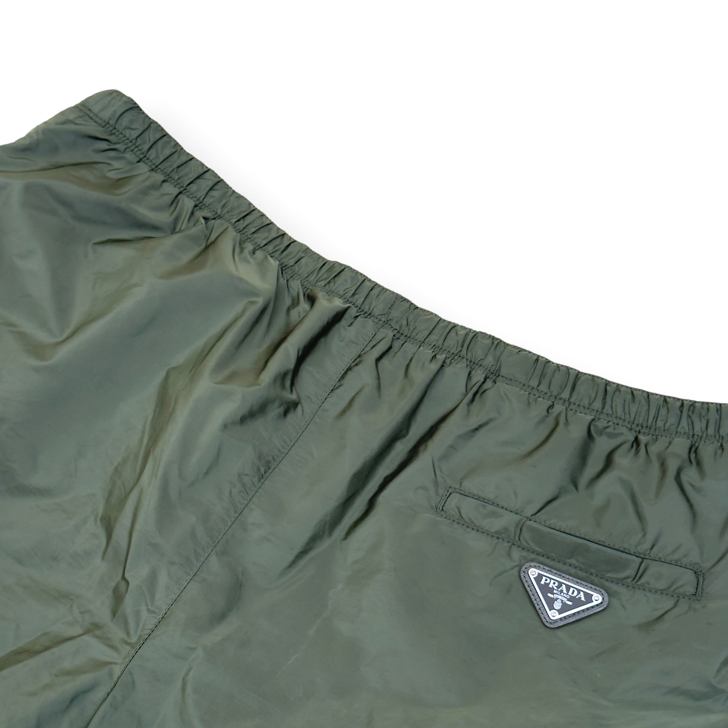 PRADA RE-NYLON LOGO PLAQUE SWIM SHORTS GREEN 56 / XL