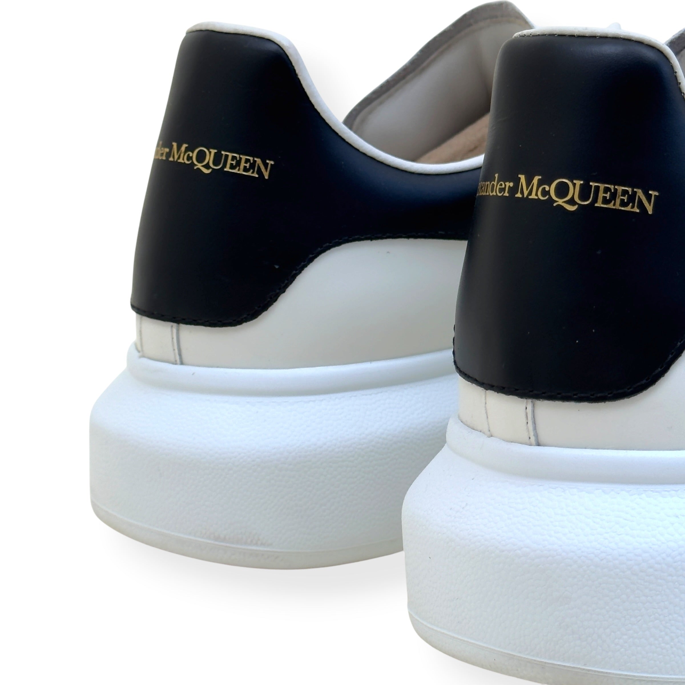 ALEXANDER MCQUEEN OVERSIZED LEATHER SNEAKER WHITE / BLACK 43.5 / UK9.5