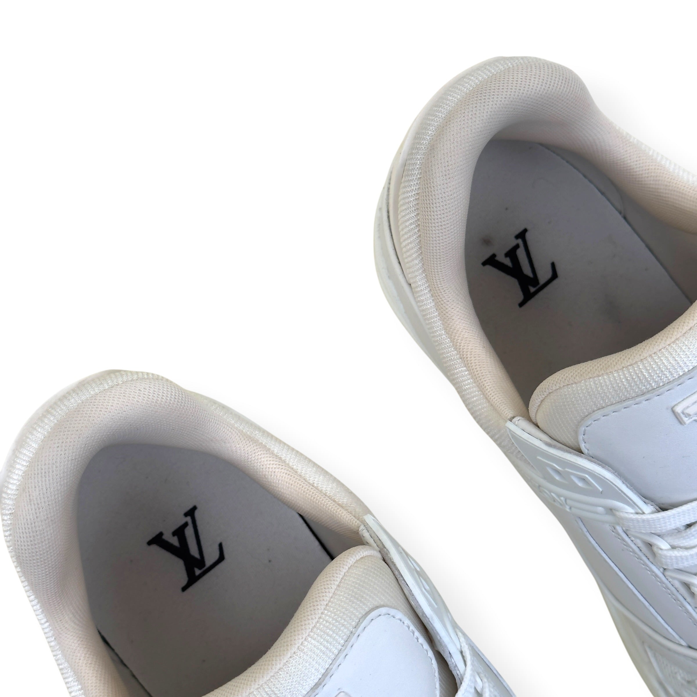 LOUIS VUITTON LEATHER LV TRAINER WHITE UK8.5