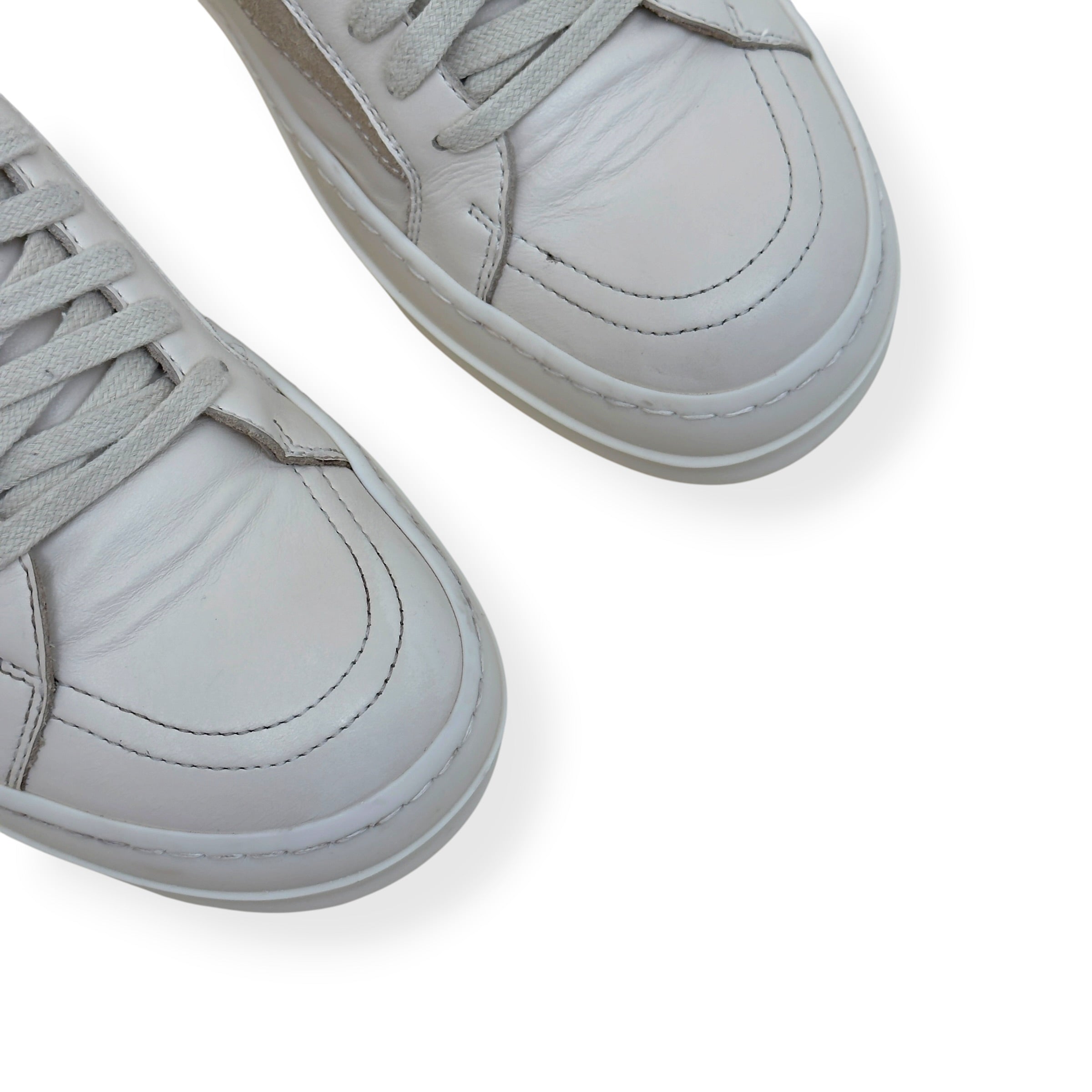 RICK OWENS VINTAGE LEATHER LOW-TOP SNEAKER MILK 40 / UK6