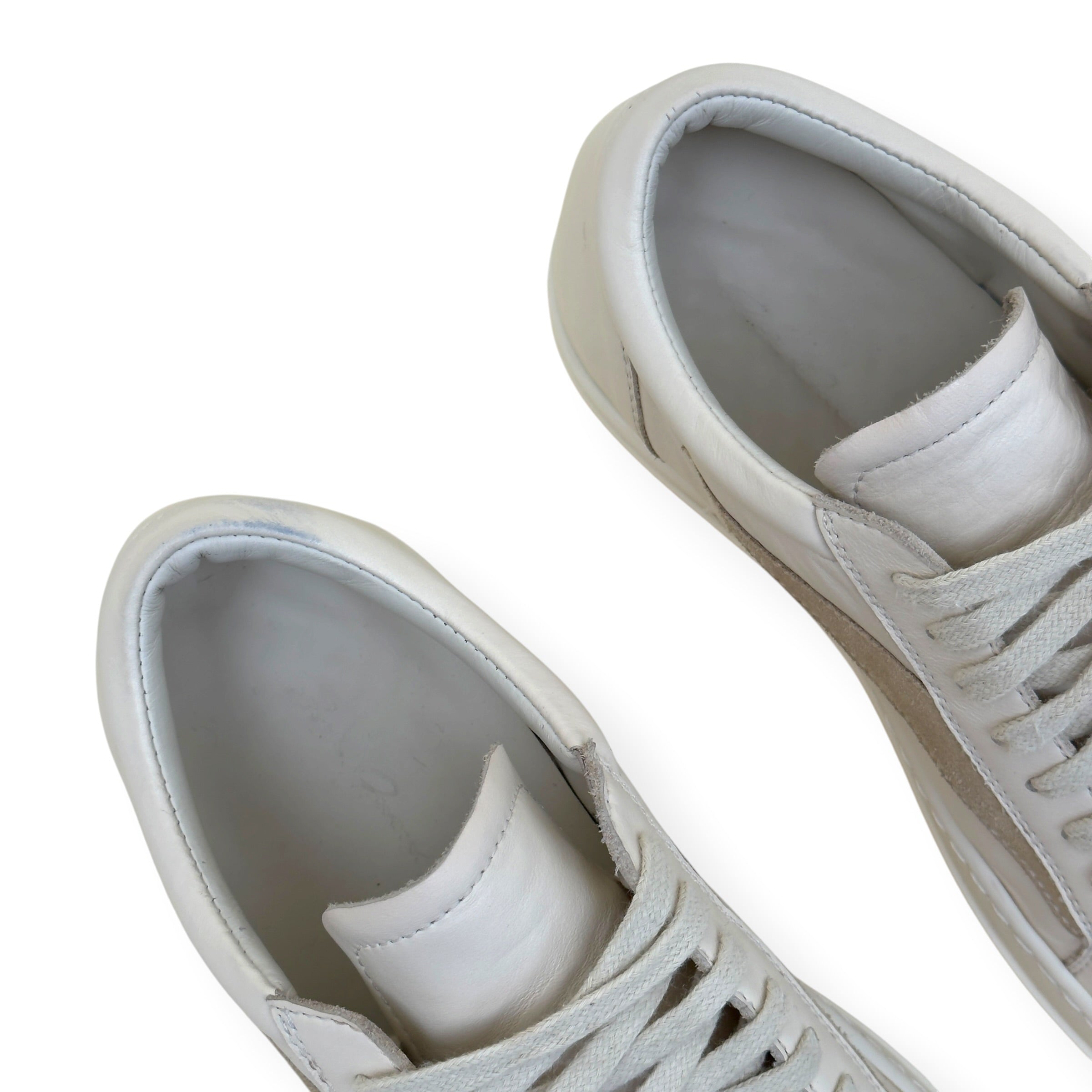 RICK OWENS VINTAGE LEATHER LOW-TOP SNEAKER MILK 40 / UK6