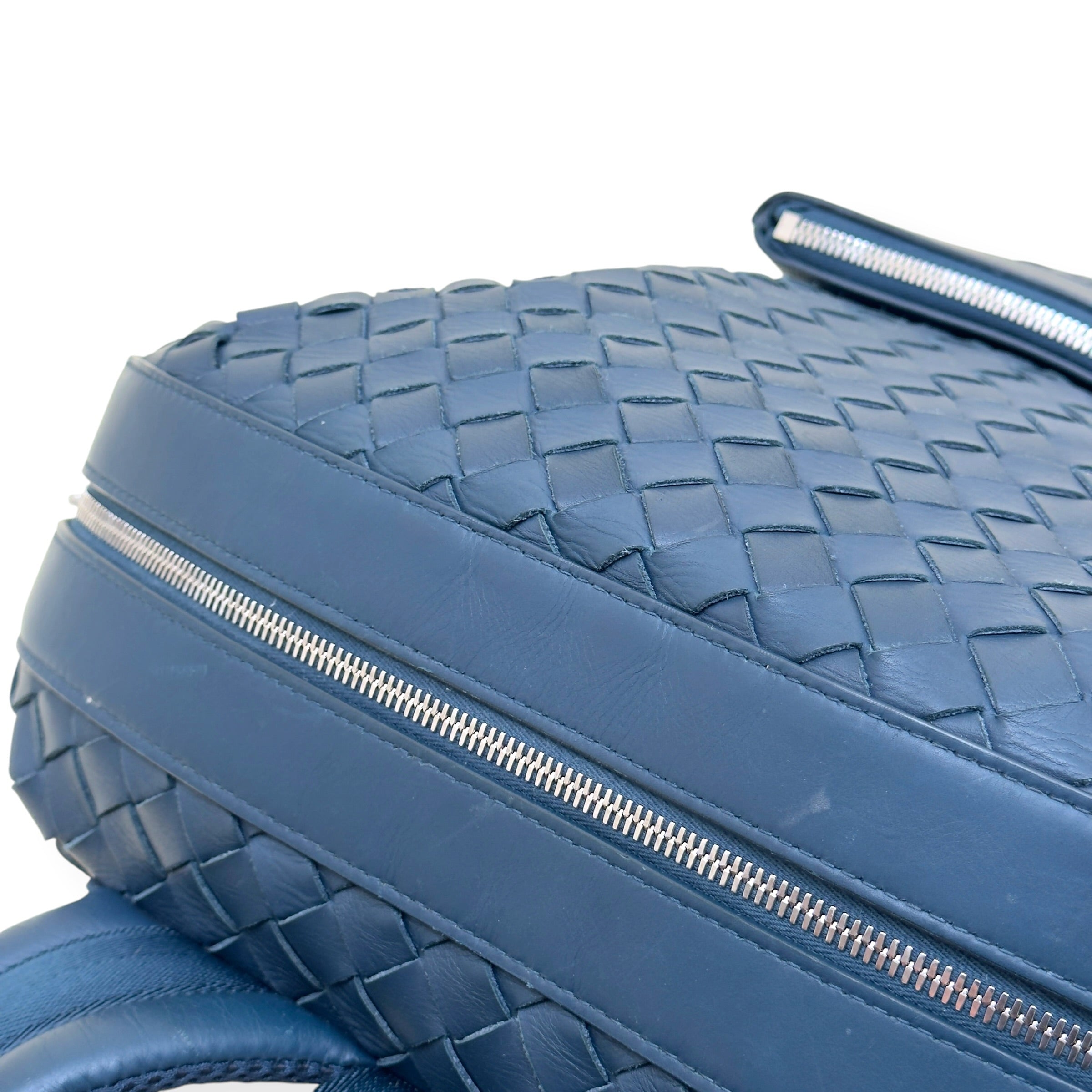 BOTTEGA VENETA CALFSKIN INTRECCIATO HYDROLOGY BACKPACK NAVY O/S