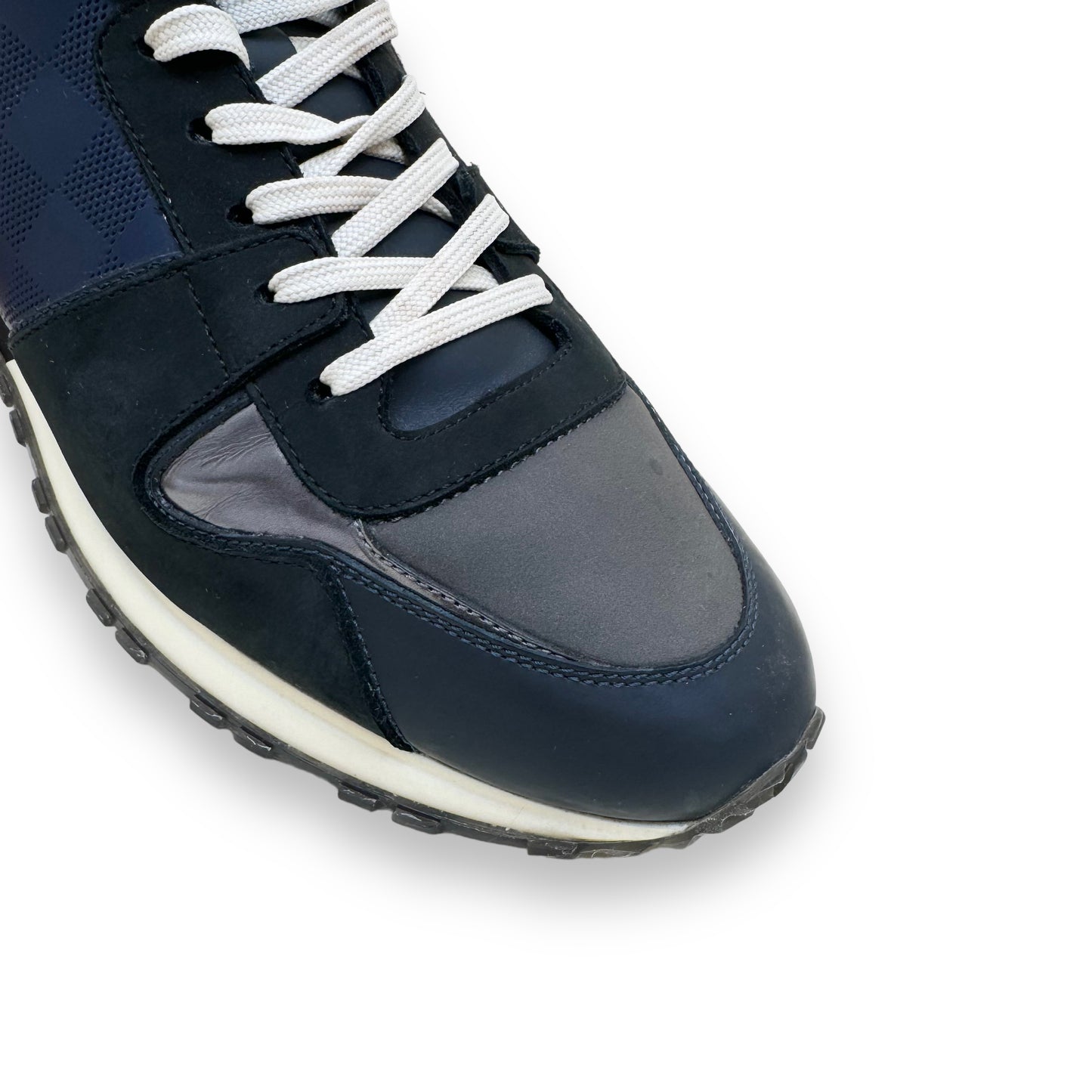 LOUIS VUITTON RUN AWAY SNEAKERS NAVY UK8.5