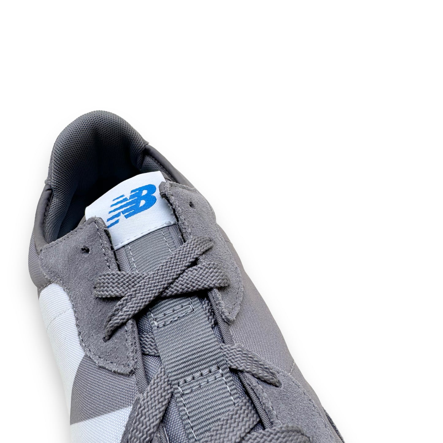 NEW BALANCE 327 SNEAKERS GREY / WHITE UK12.5