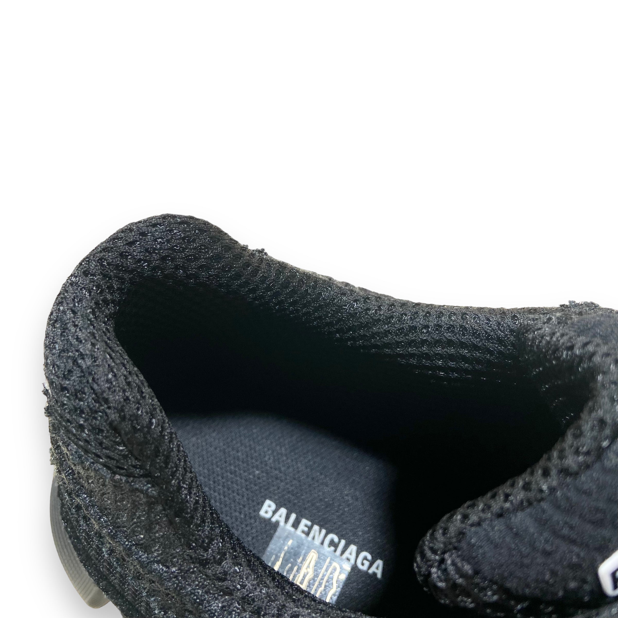 BALENCIAGA PHANTOM SNEAKERS BLACK UK7