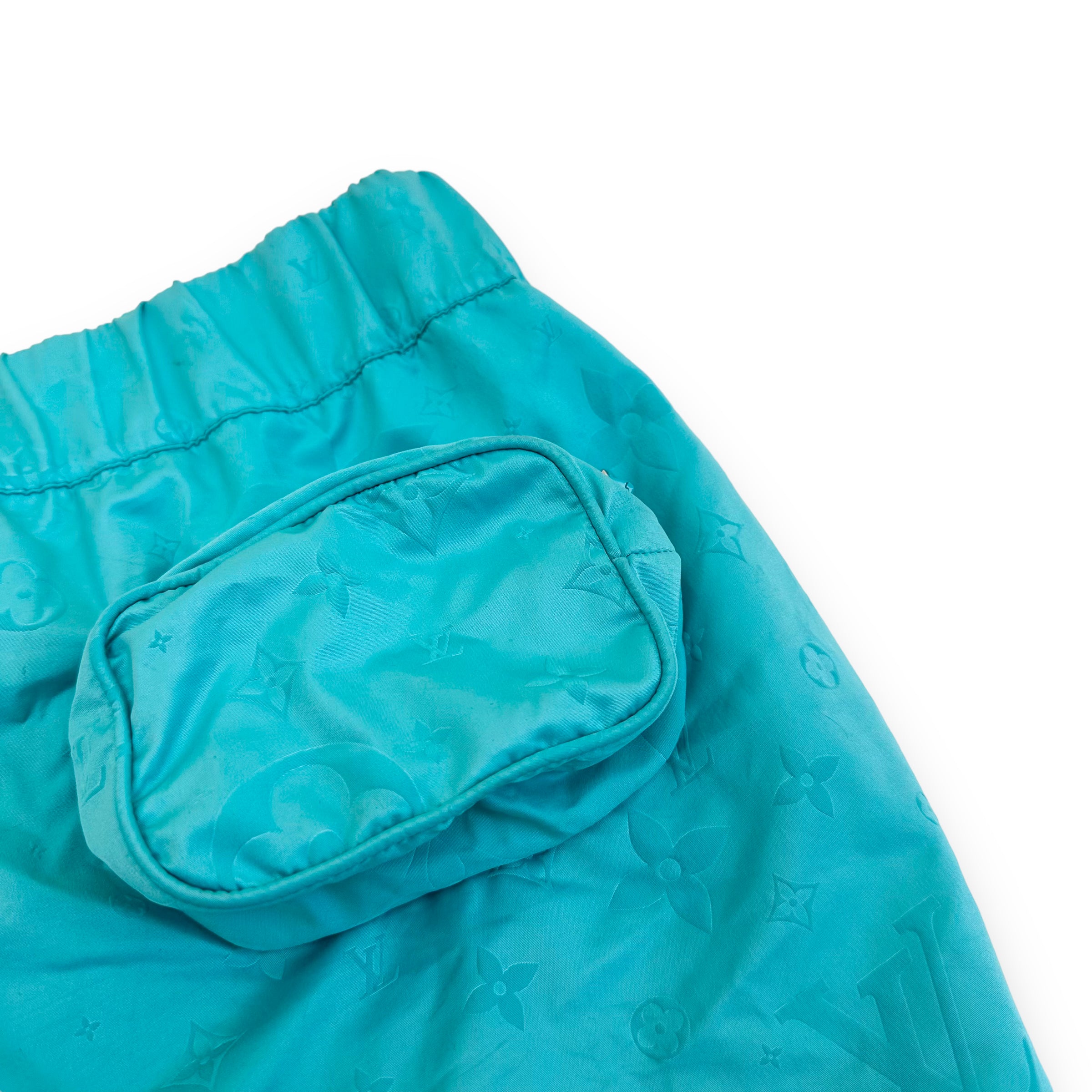 LOUIS VUITTON 3D POCKET MONOGRAM BOARD SHORTS VERT D’EAU XL