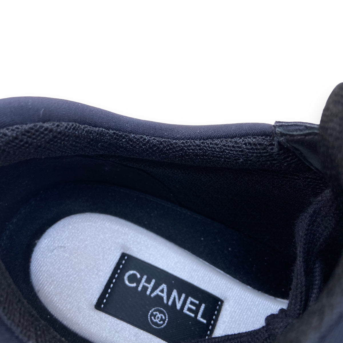 CHANEL CC INTERLOCKING TRI COLOUR NEOPRENE RUNNER SNEAKERS UK9