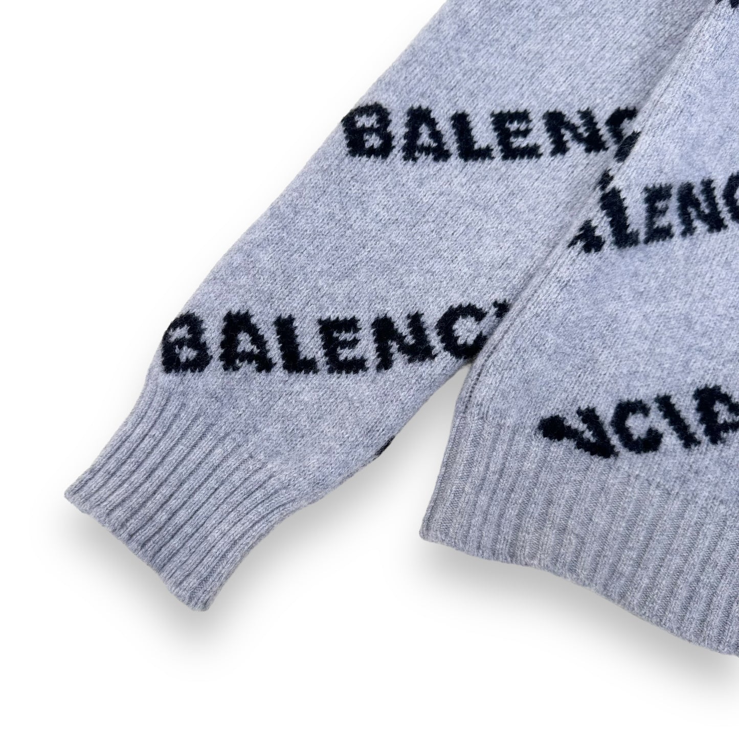 BALENCIAGA WOOL / CAMEL SWEATER GREY M