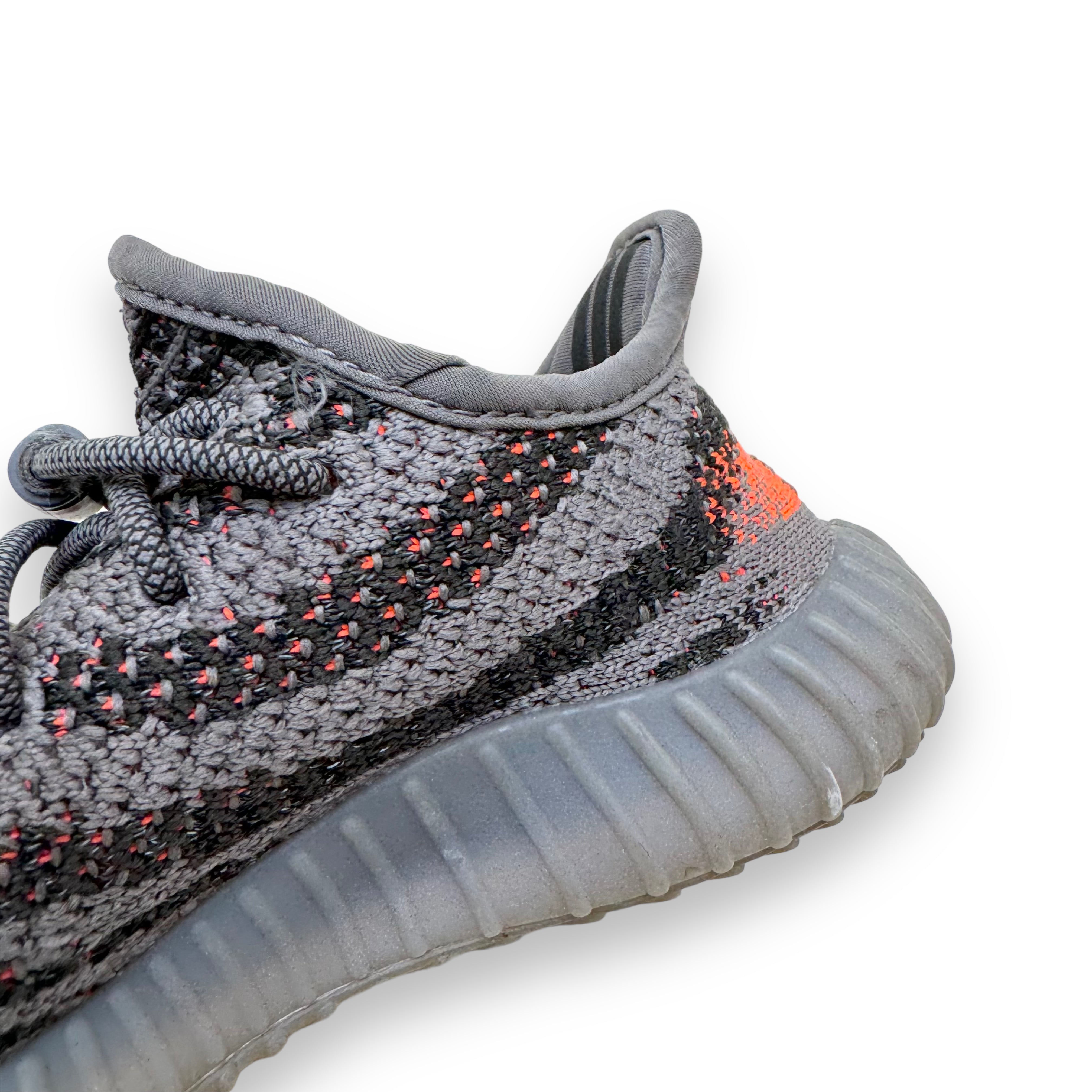 YEEZY 350 V2 SNEAKERS BELUGA UK11