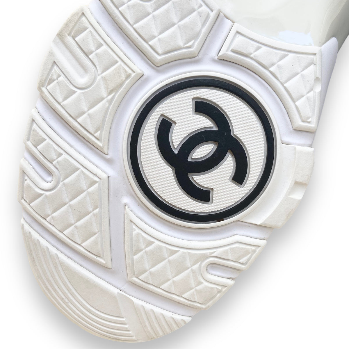 CHANEL CC INTERLOCKING TRI COLOUR NEOPRENE RUNNER SNEAKERS UK9