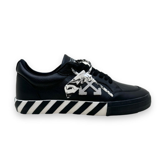 OFF-WHITE LEATHER ARROW VULCANIZED SNEAKERS BLACK UK12