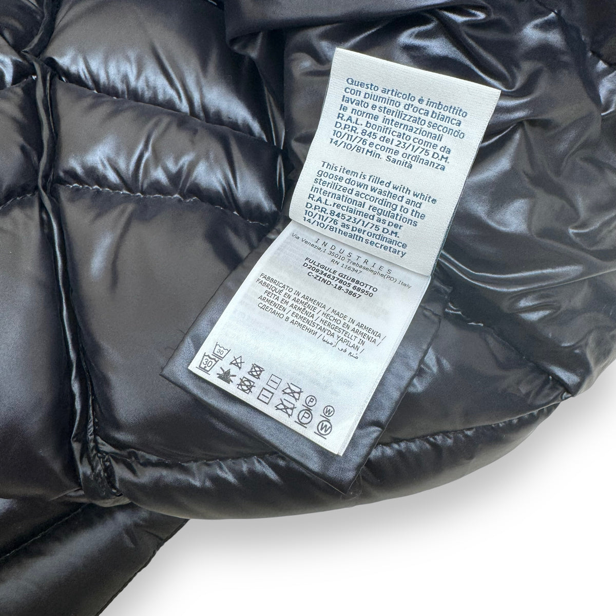 MONCLER FULIGULE QUILTED GIUBBOTTO DOWN PUFFER JACKET BLACK M