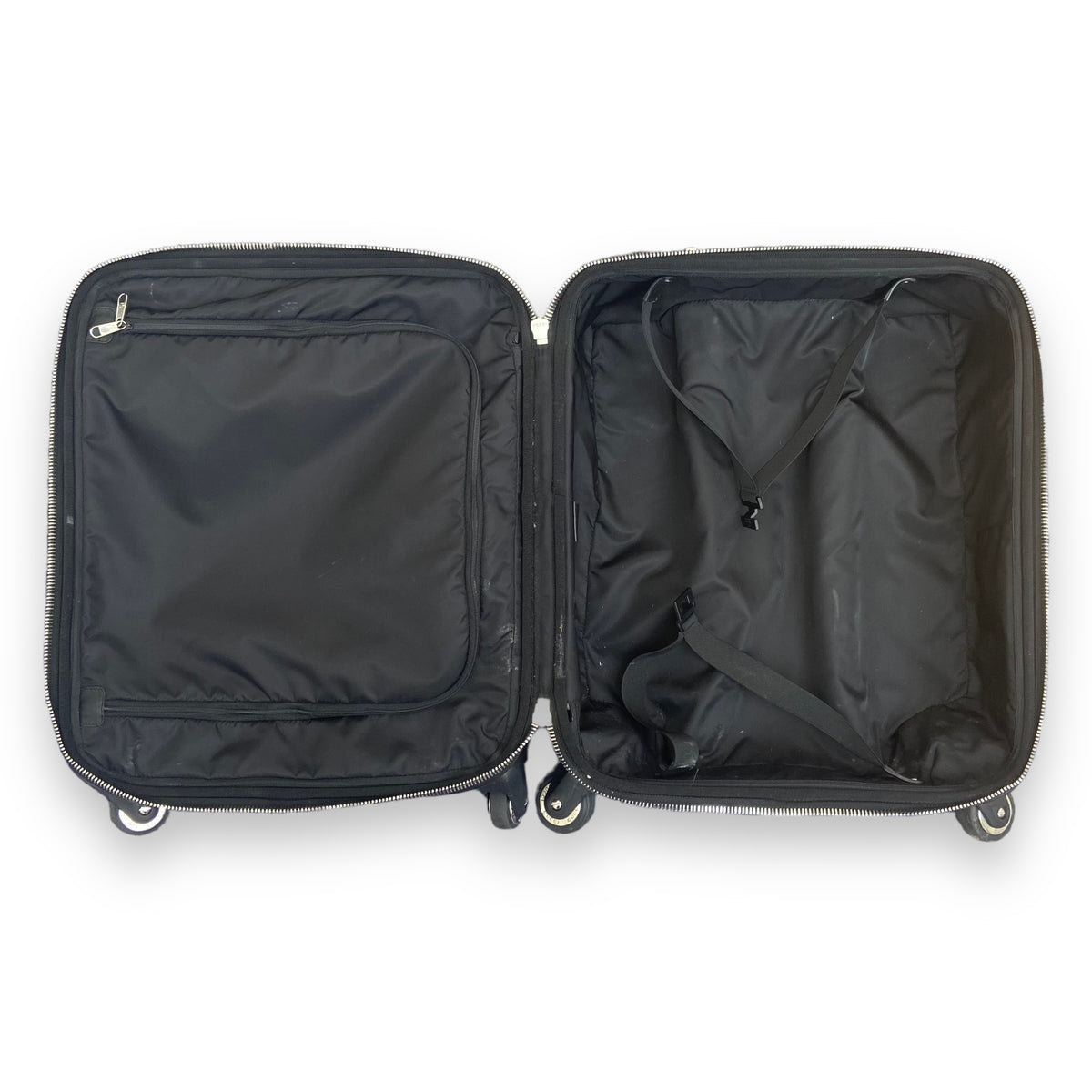 GUCCI GG SUPREME CABIN SUITCASE BLACK M