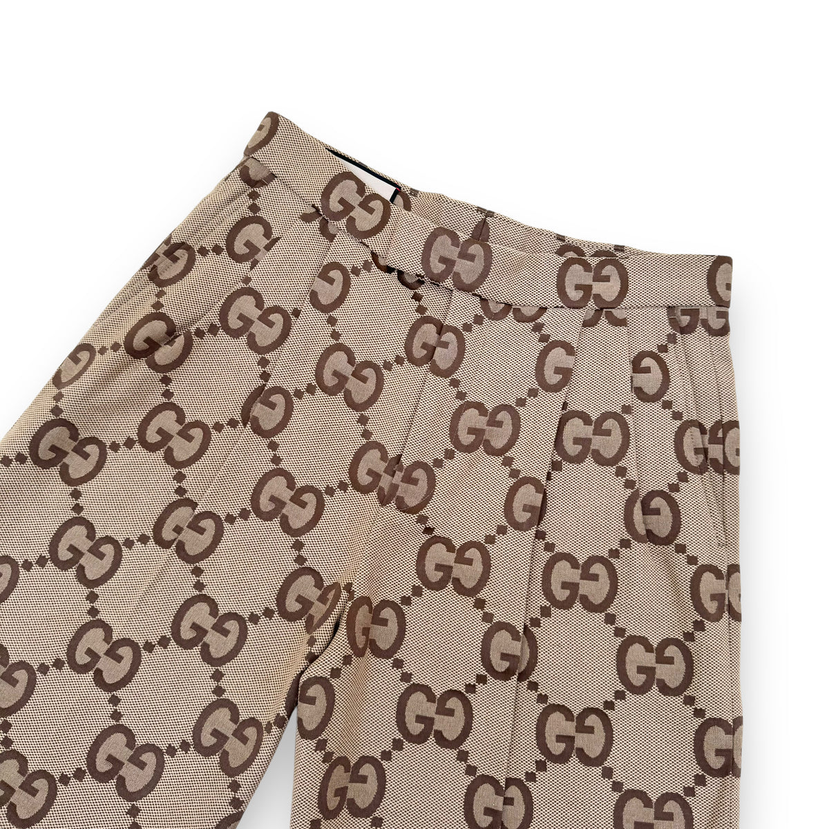 GUCCI JUMBO GG CANVAS SHORTS BEIGE M