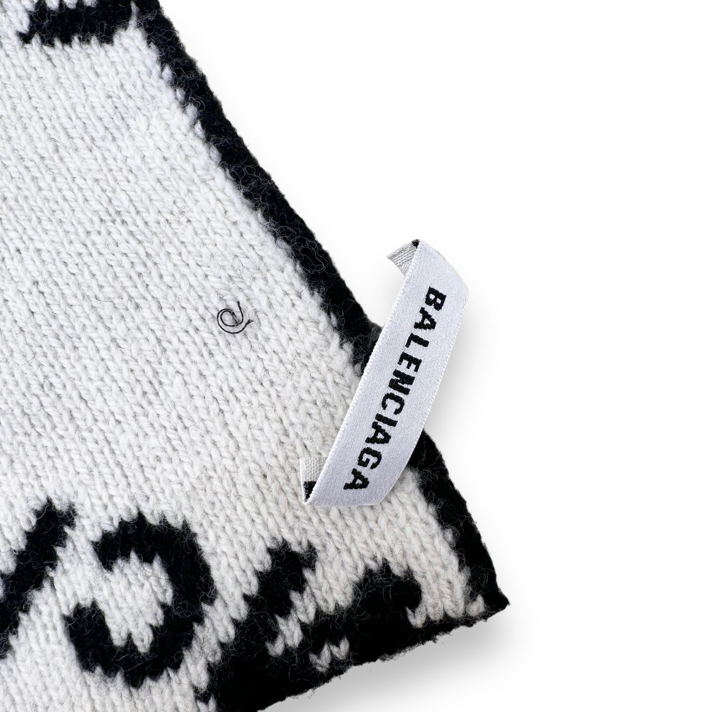 BALENCIAGA VIRGIN WOOL LOGO SCARF BLACK