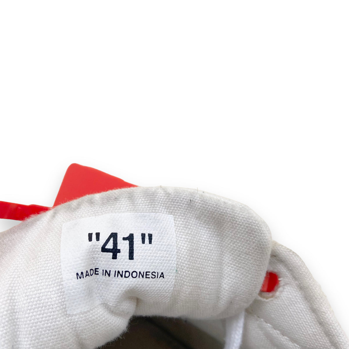OFF-WHITE LOW TOP SNEAKERS WHITE UK7