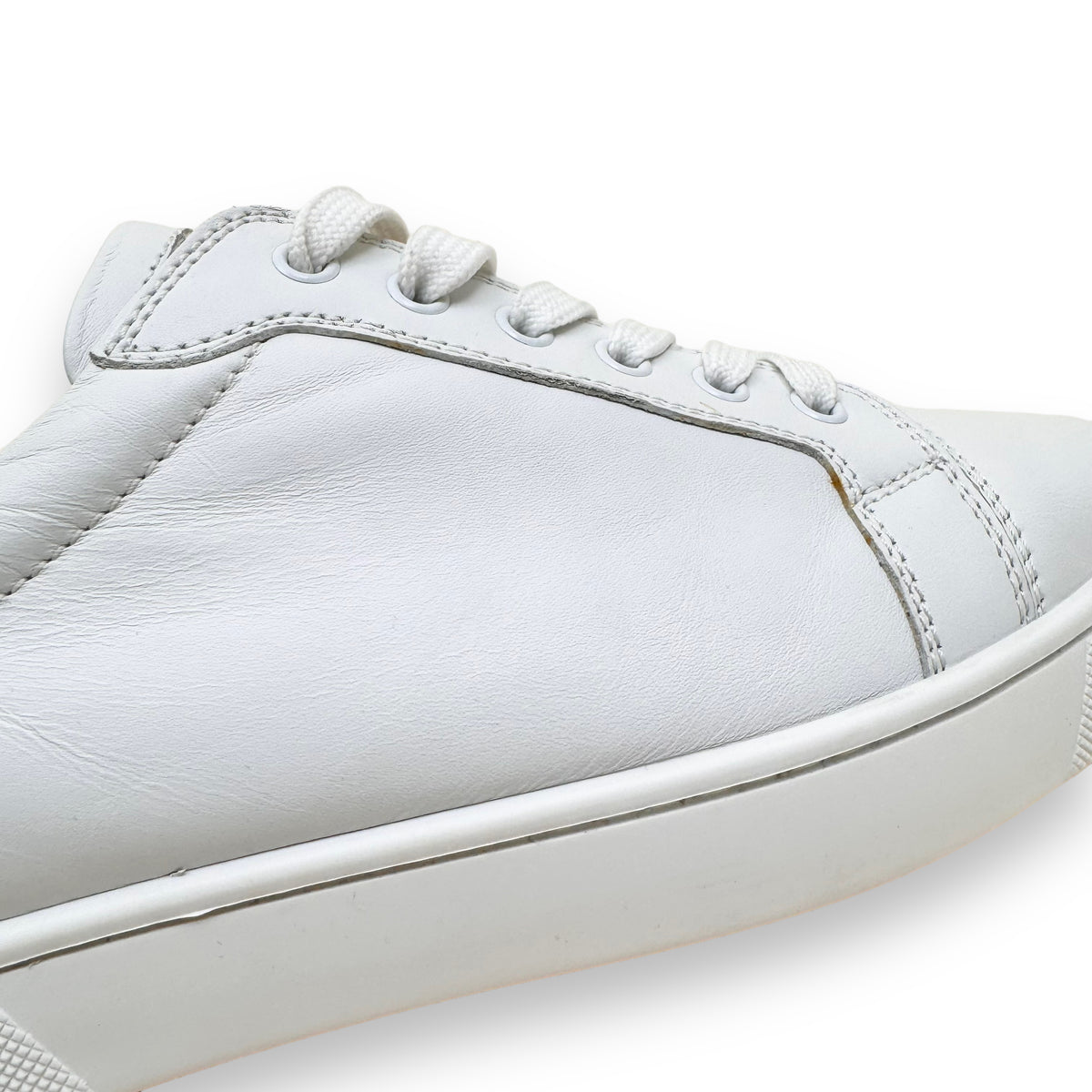 CHRISTIAN LOUBOUTIN LOUIS JUNIOR SNEAKER WHITE UK7