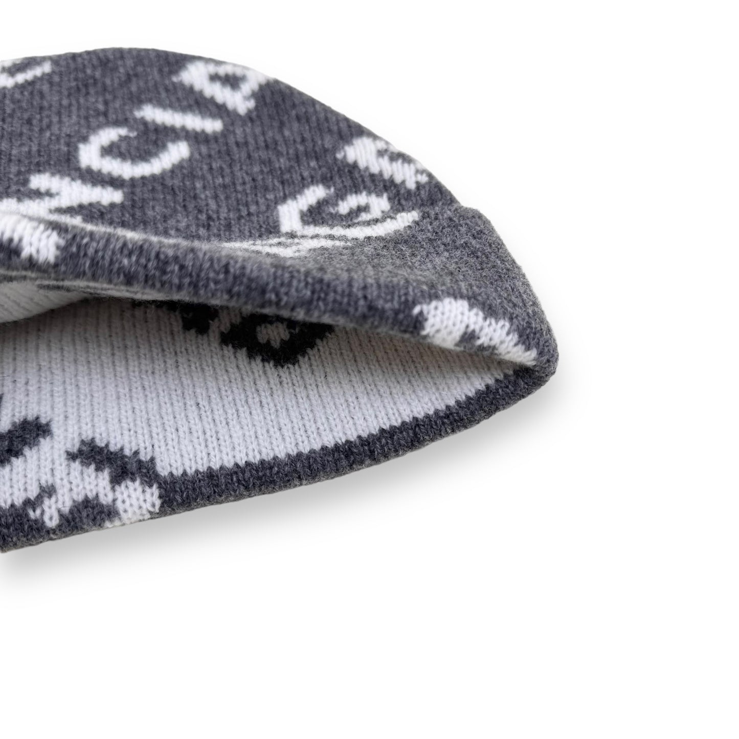 BALENCIAGA VIRGIN WOOL LOGO BEANIE GREY