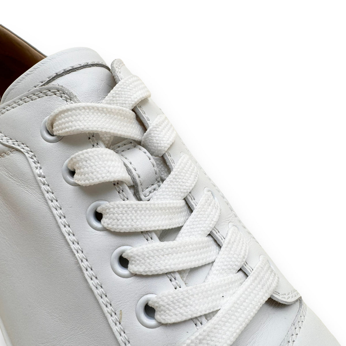 CHRISTIAN LOUBOUTIN LOUIS JUNIOR SNEAKER WHITE UK7