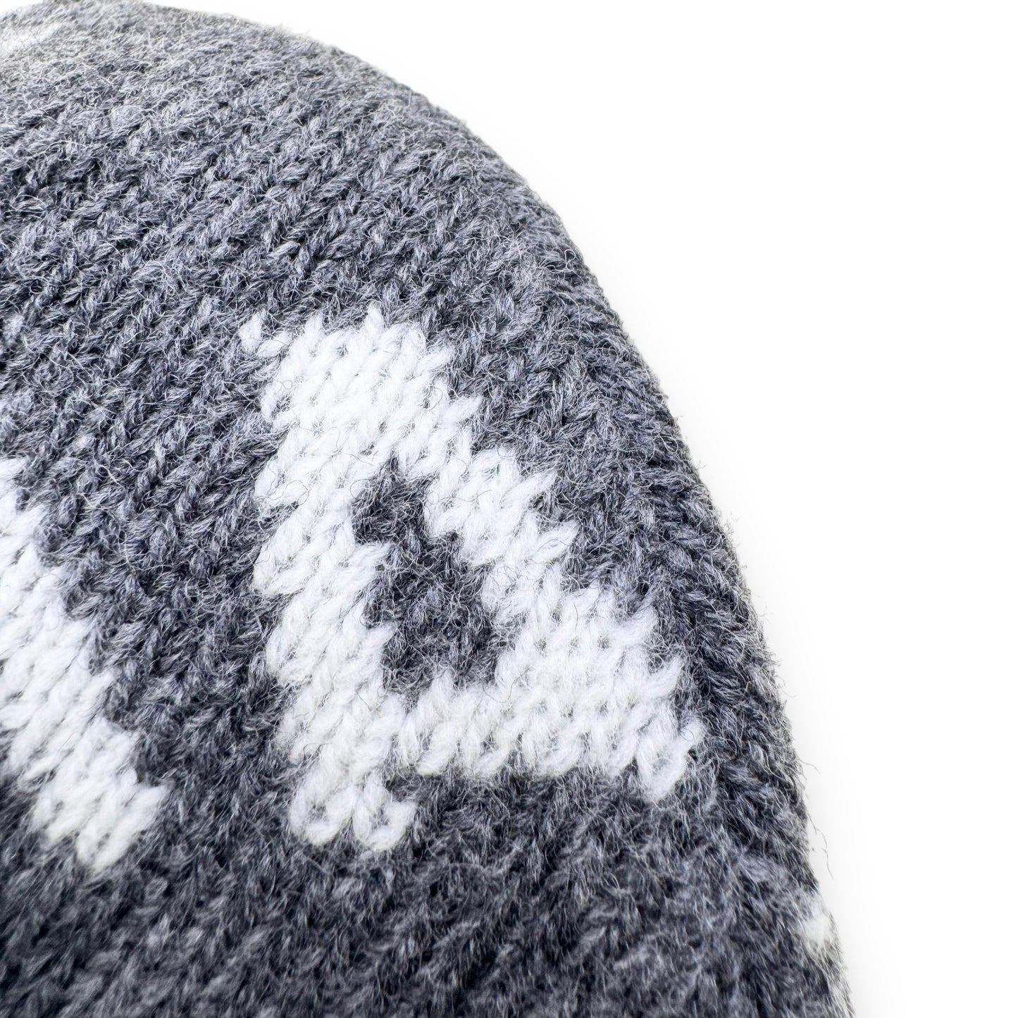 BALENCIAGA VIRGIN WOOL LOGO BEANIE GREY