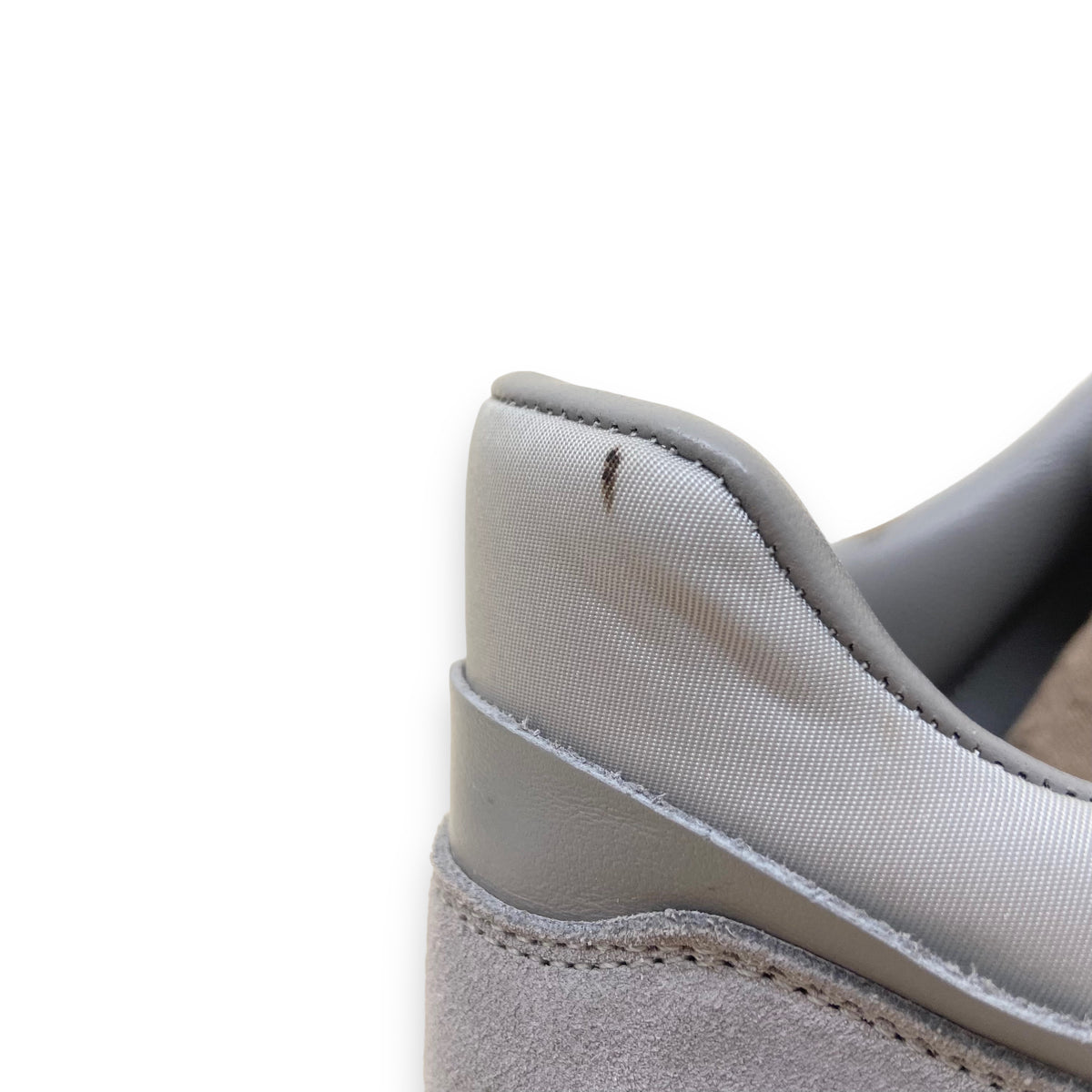 GIVENCHY RUNNER SNEAKERS GREY UK6