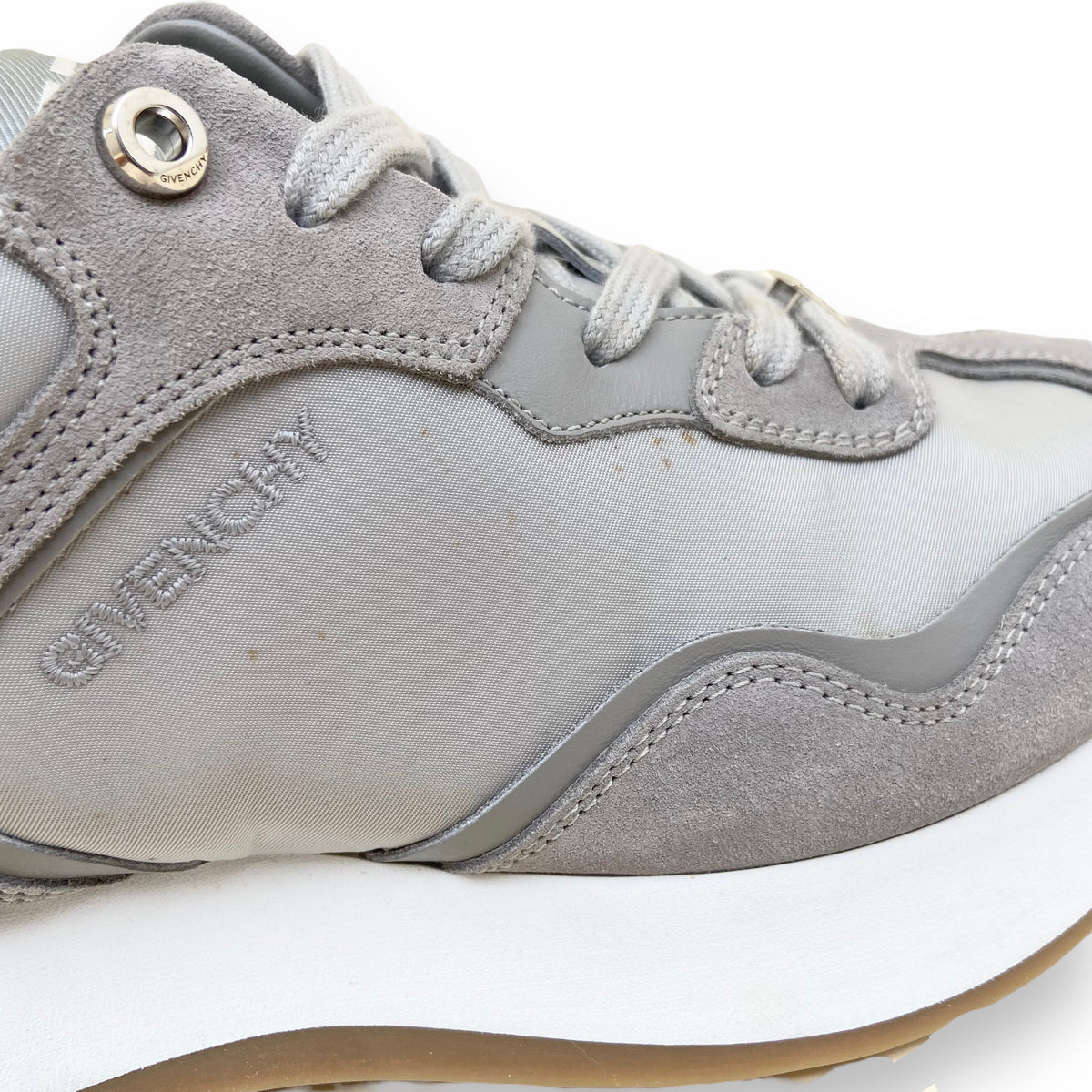 GIVENCHY RUNNER SNEAKERS GREY UK6