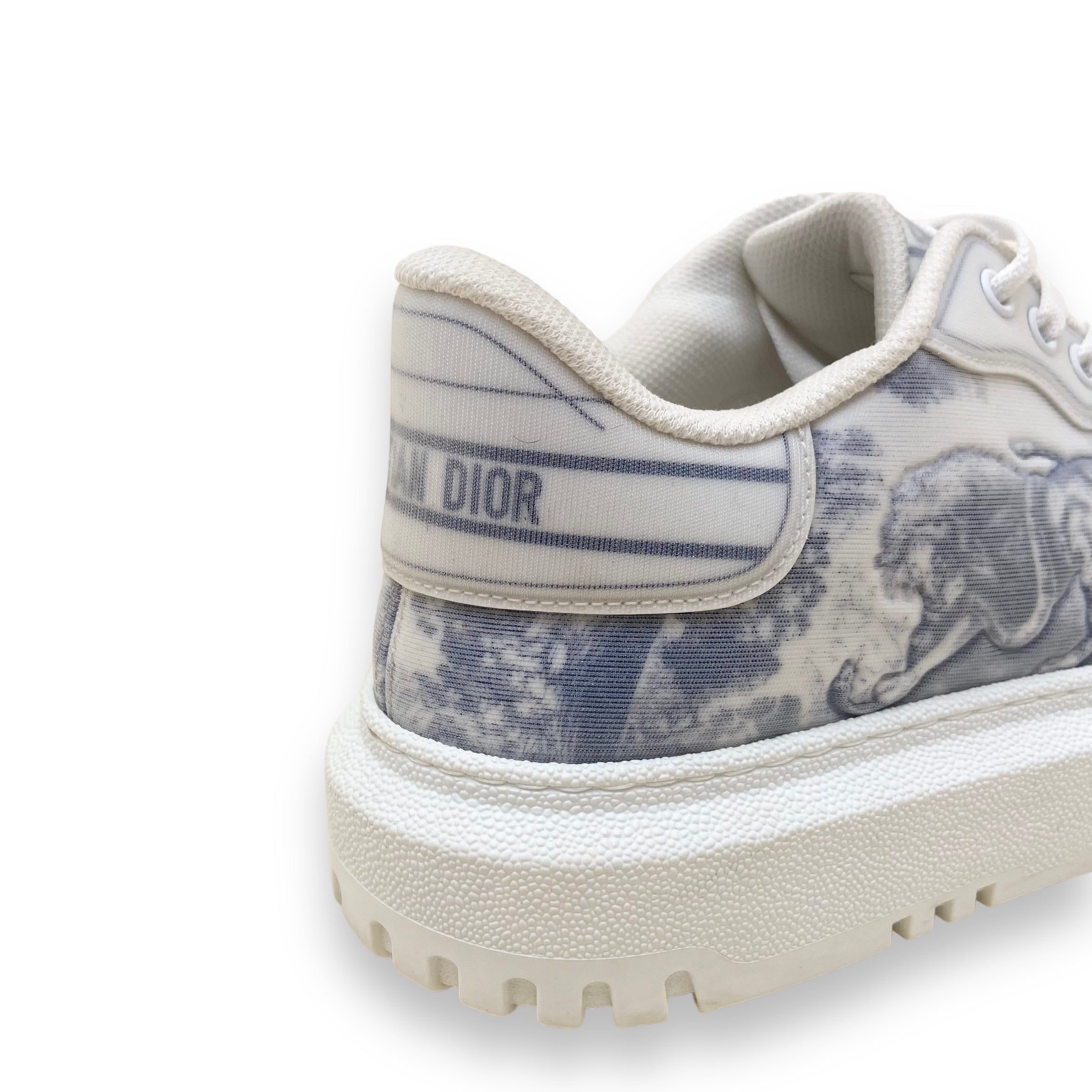 CHRISTIAN DIOR LOW TOP TIGER MESH SNEAKERS WHITE UK8