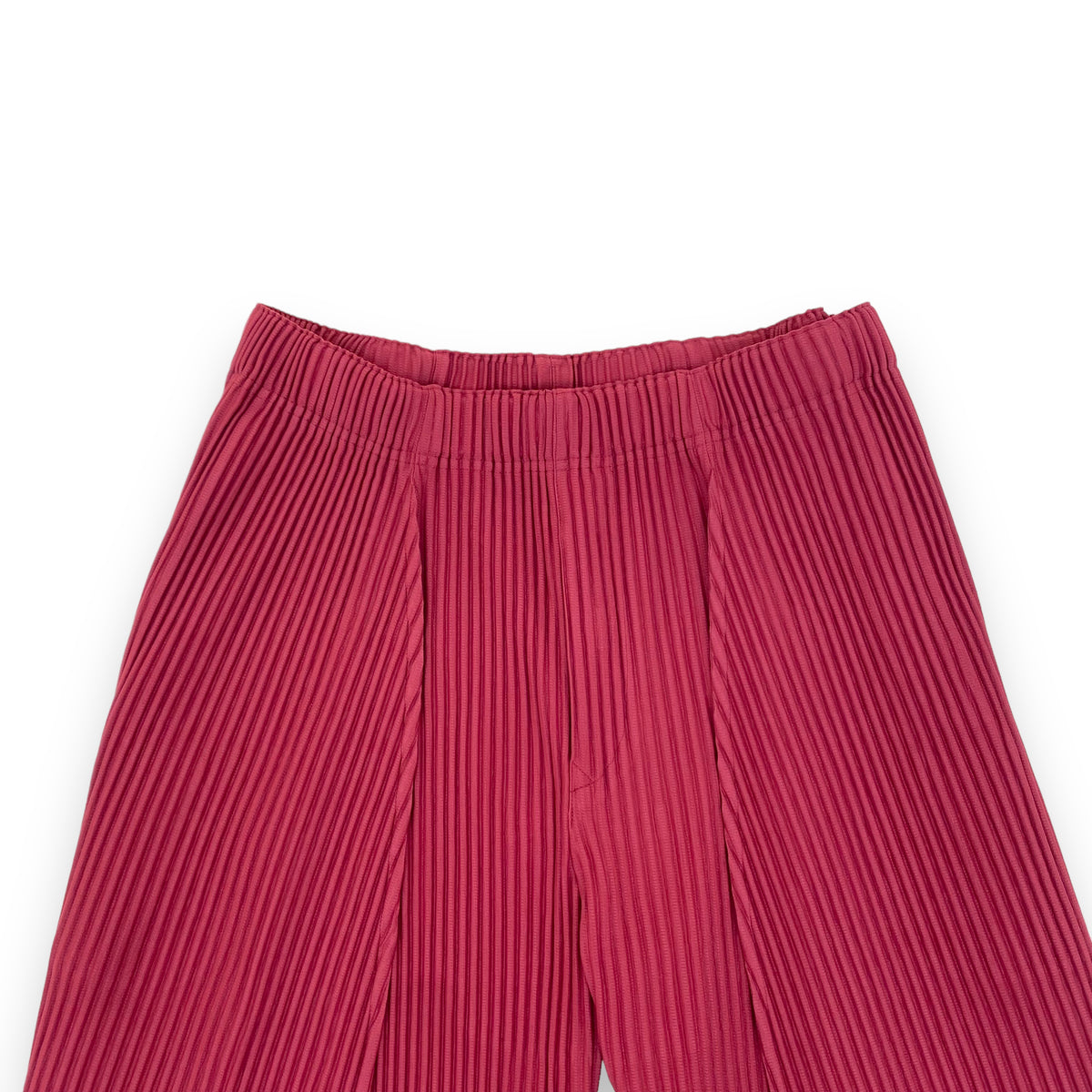 ISSEY MIYAKE HOMME PLISSÉ HEATHER PLEATS OVERSIZED SHORTS RED L
