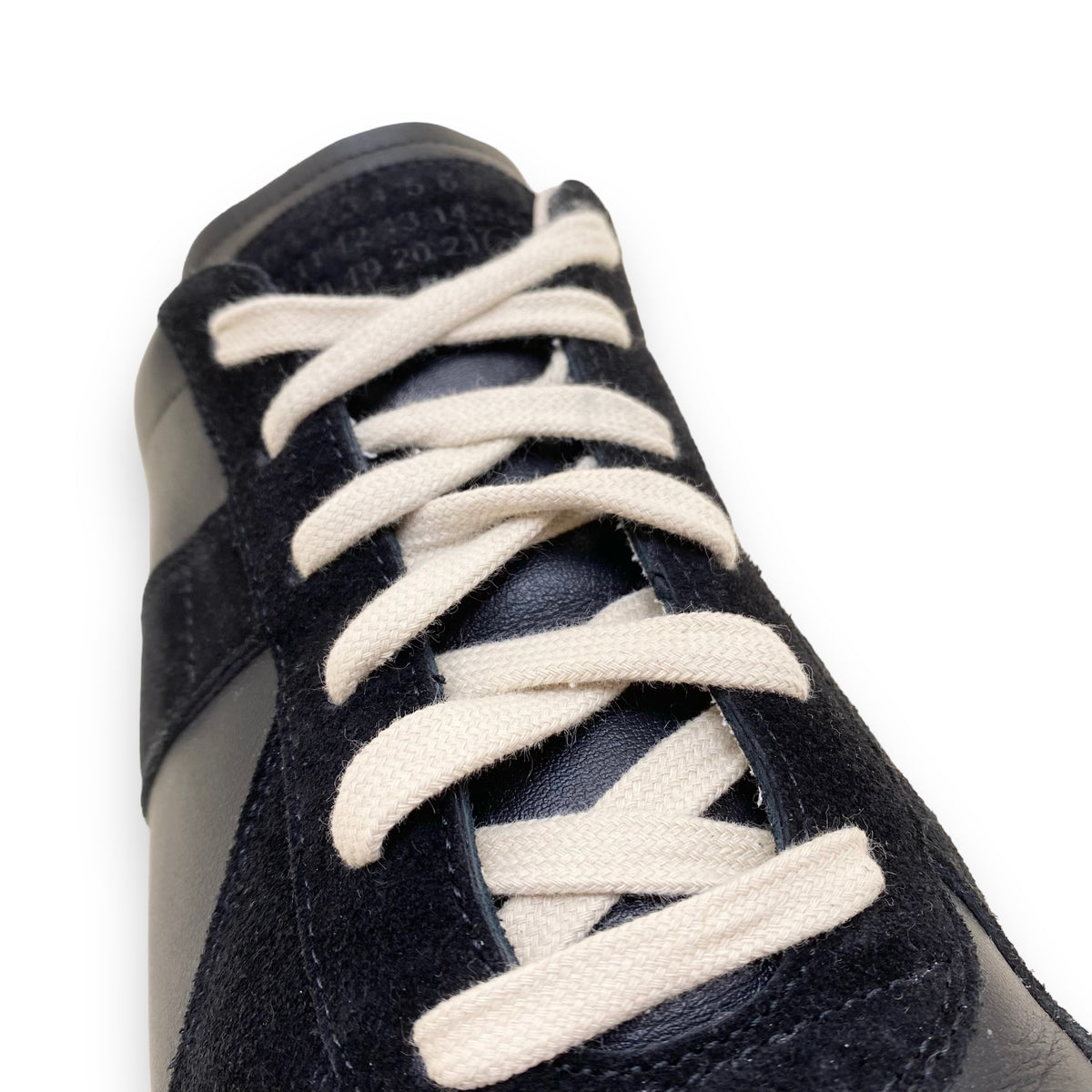 MAISON MARGIELA REPLICA LOW-TOP LEATHER / SUEDE SNEAKERS BLACK UK10
