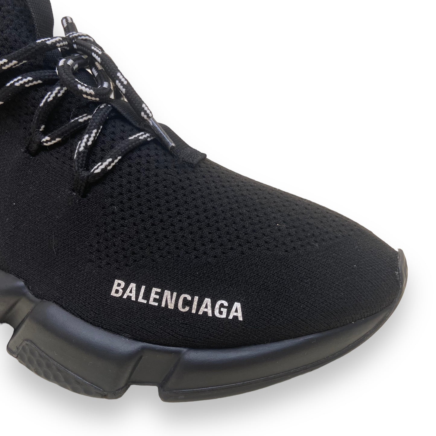 BALENCIAGA SPEED LACE UP SNEAKERS BLACK / WHITE UK8