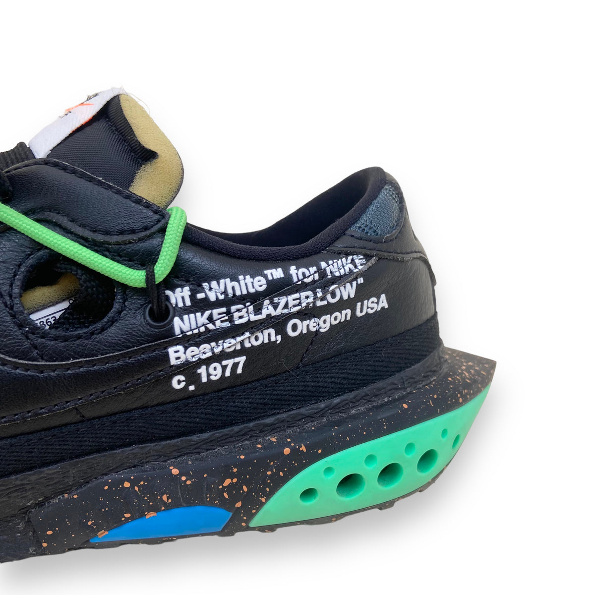 NIKE BLAZER LOW X OFF-WHITE ‘77 SNEAKERS BLACK ELECTRO GREEN UK8