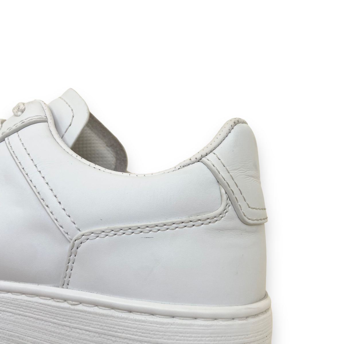 BOTTEGA VENETA VBPEO LOW TOP SNEAKERS WHITE UK6