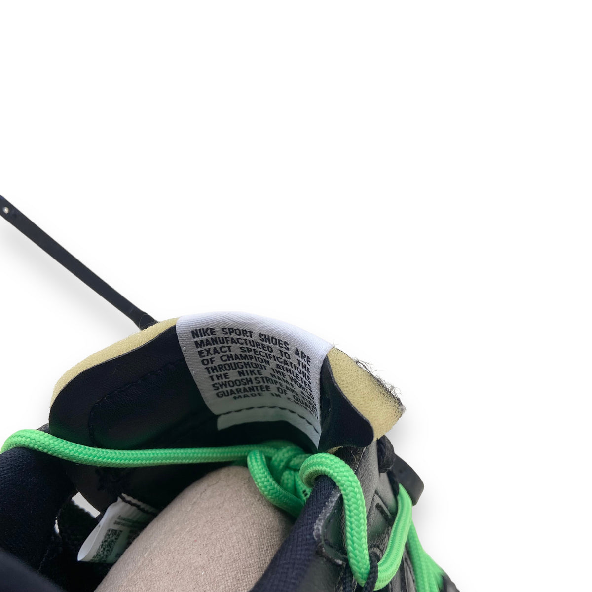 NIKE BLAZER LOW X OFF-WHITE ‘77 SNEAKERS BLACK ELECTRO GREEN UK8